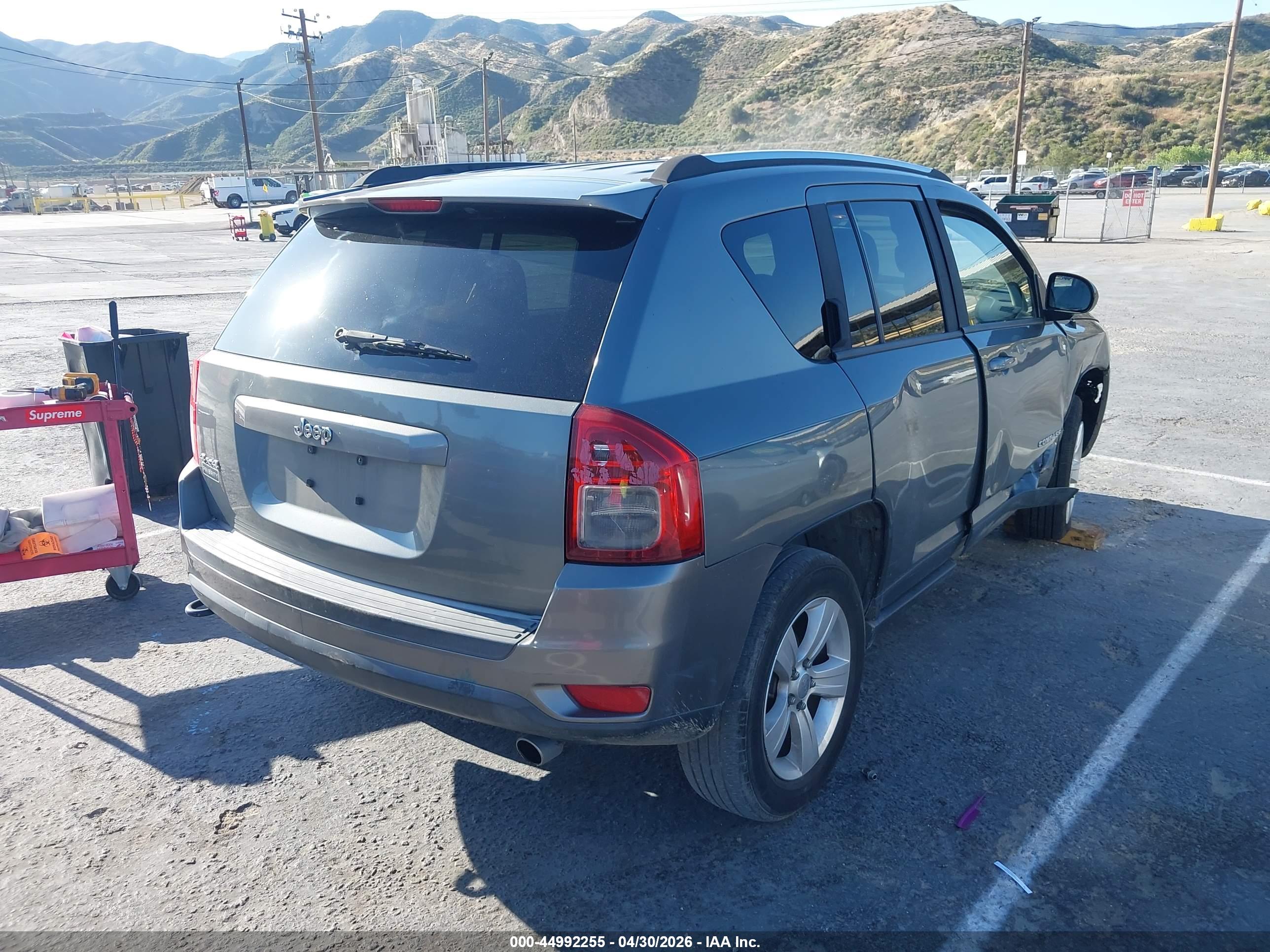 JEEP COMPASS image 4