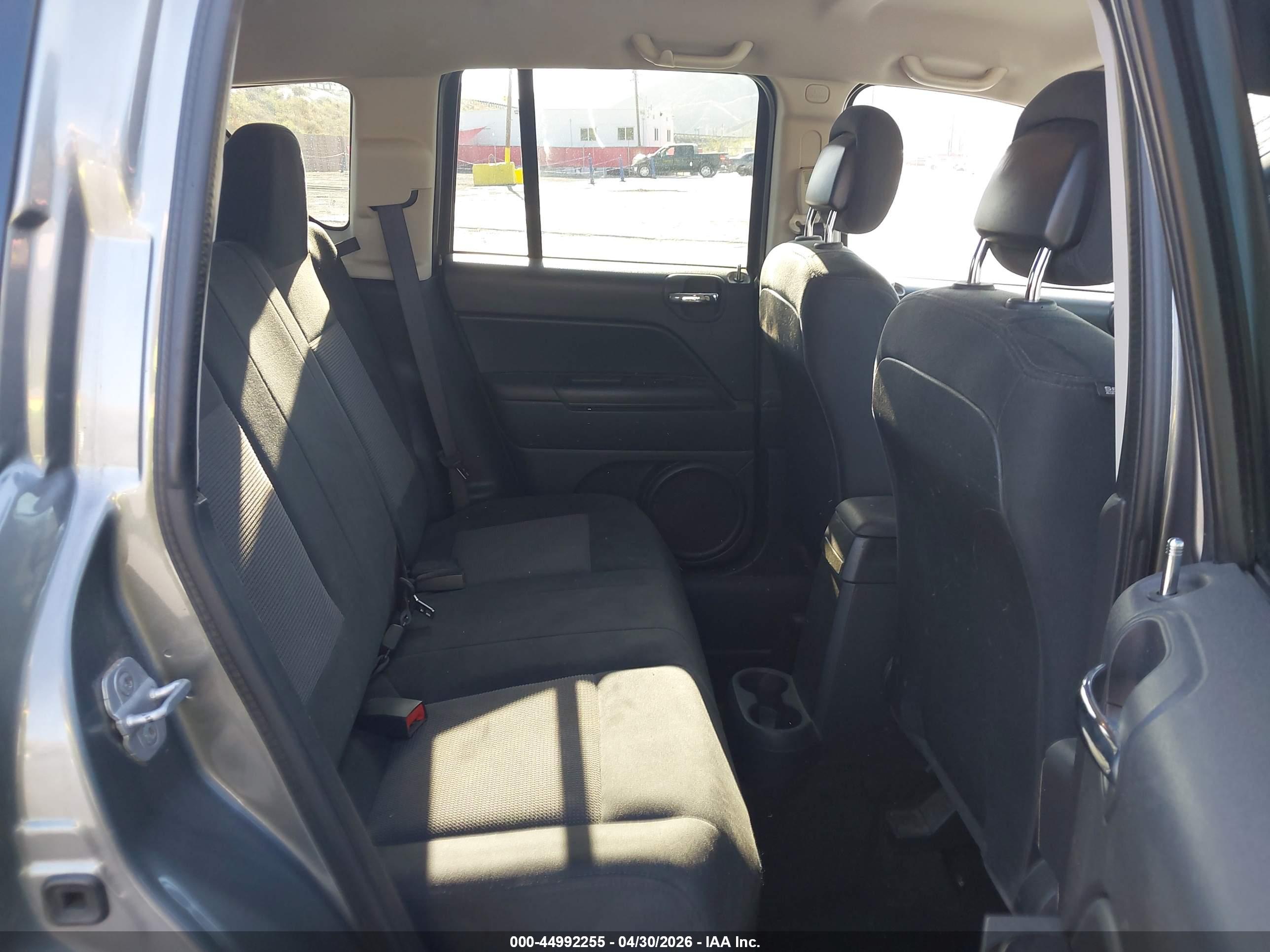 JEEP COMPASS image 8