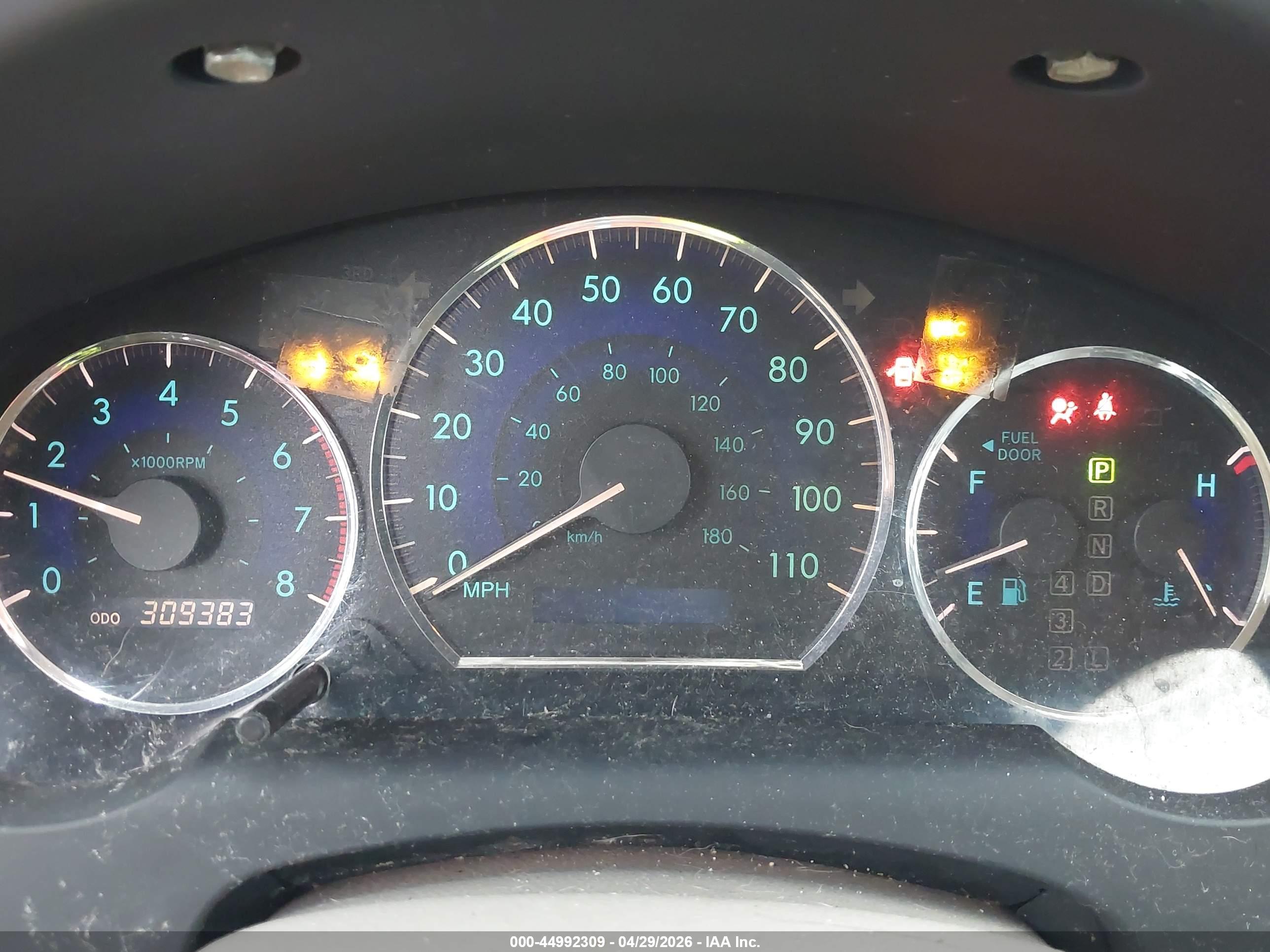 TOYOTA SIENNA image 7