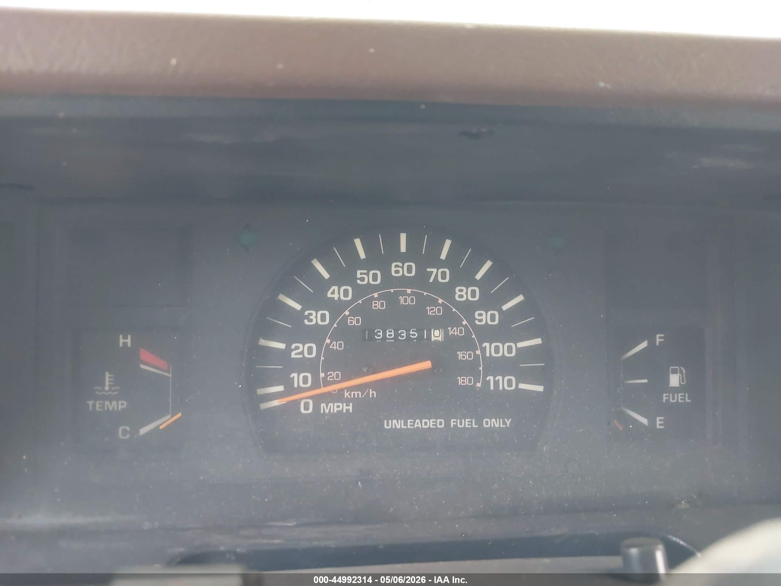 TOYOTA PICKUP image 7