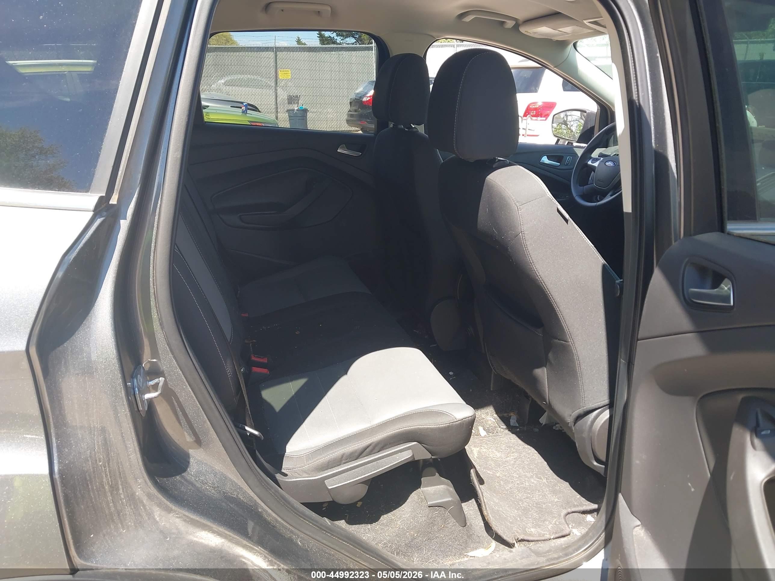 FORD ESCAPE image 8