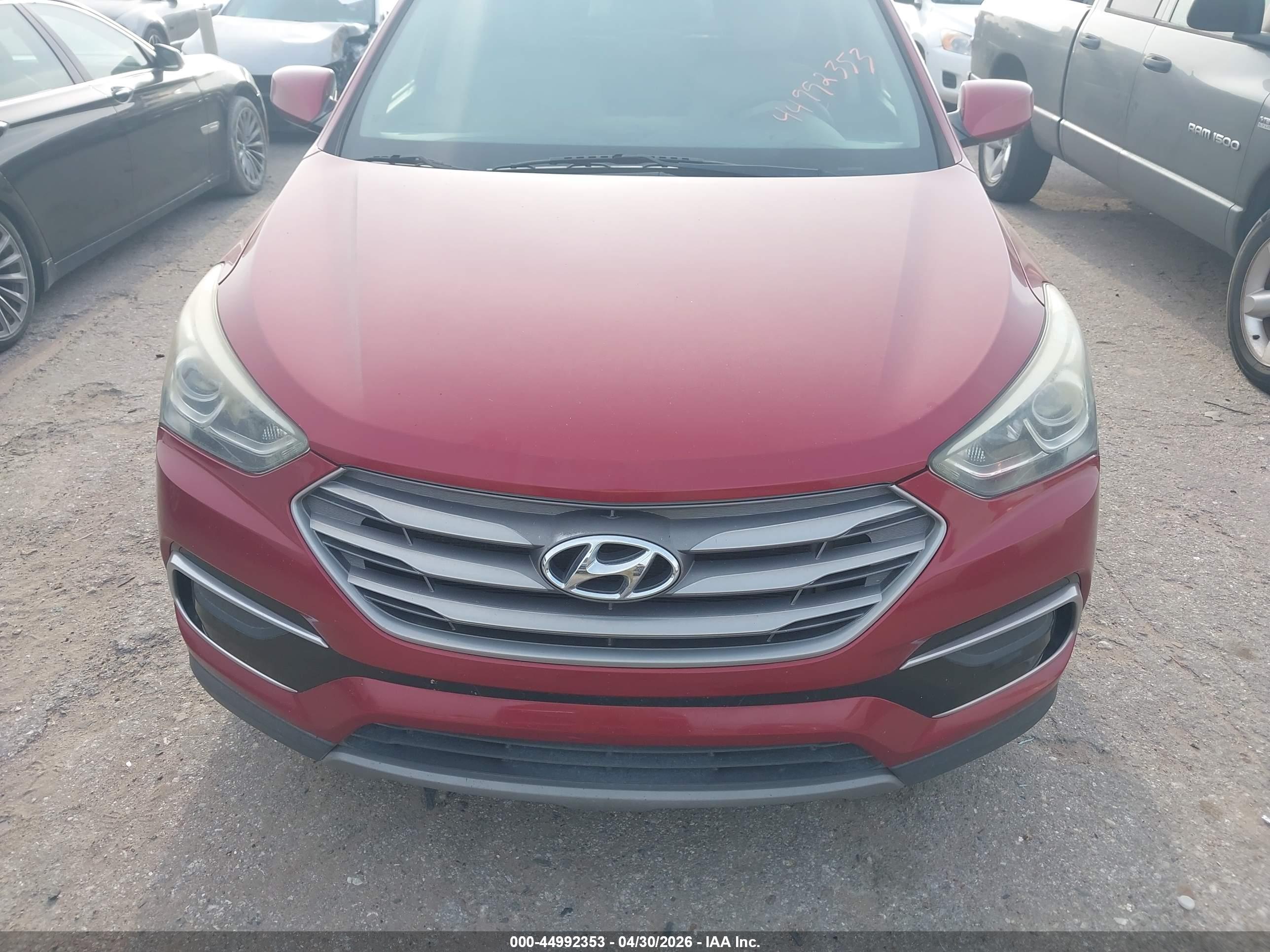 HYUNDAI SANTA image 6