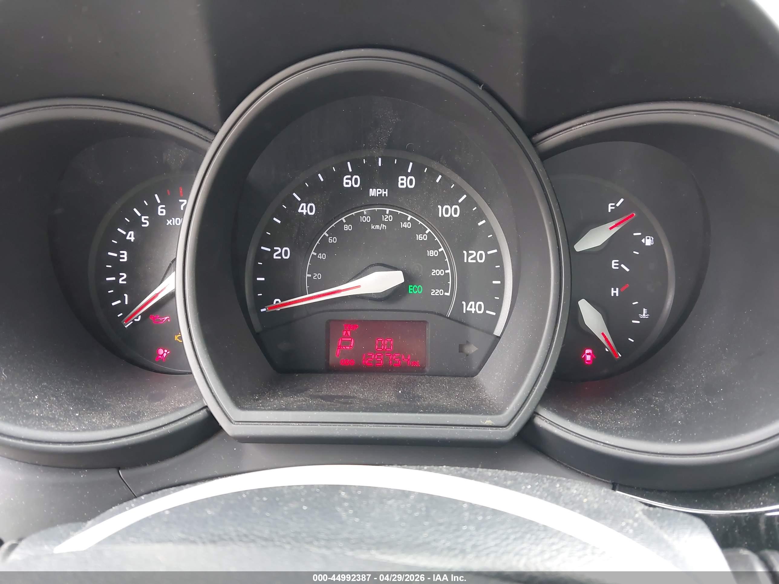 KIA RIO image 7