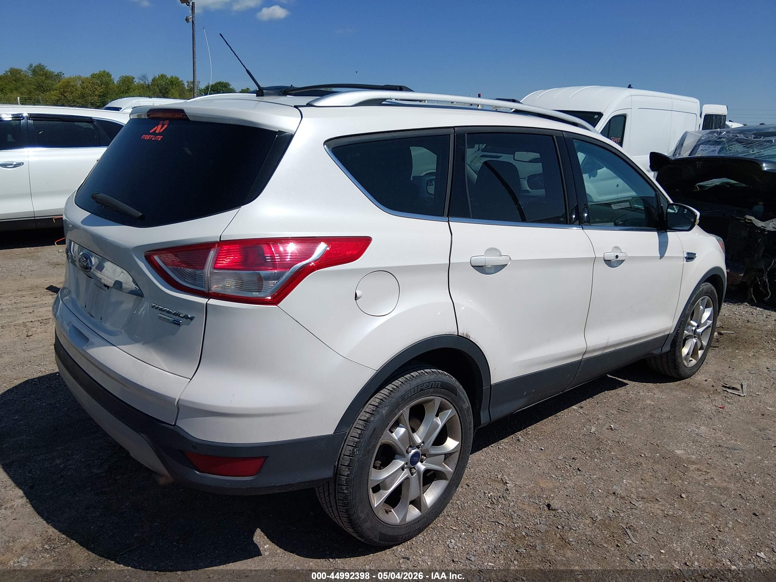 FORD ESCAPE image 4