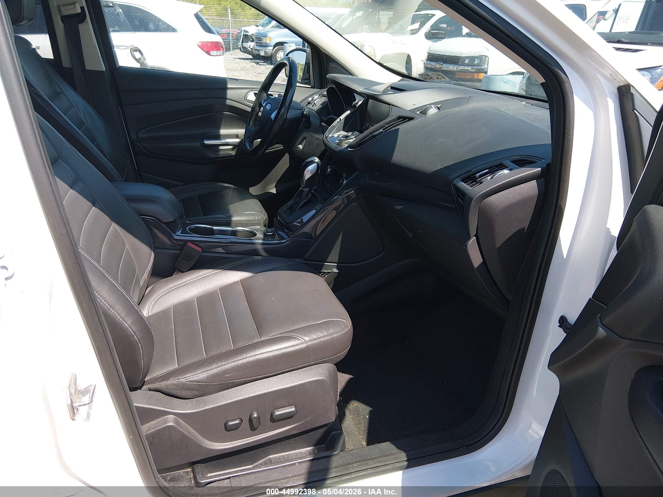 FORD ESCAPE image 5