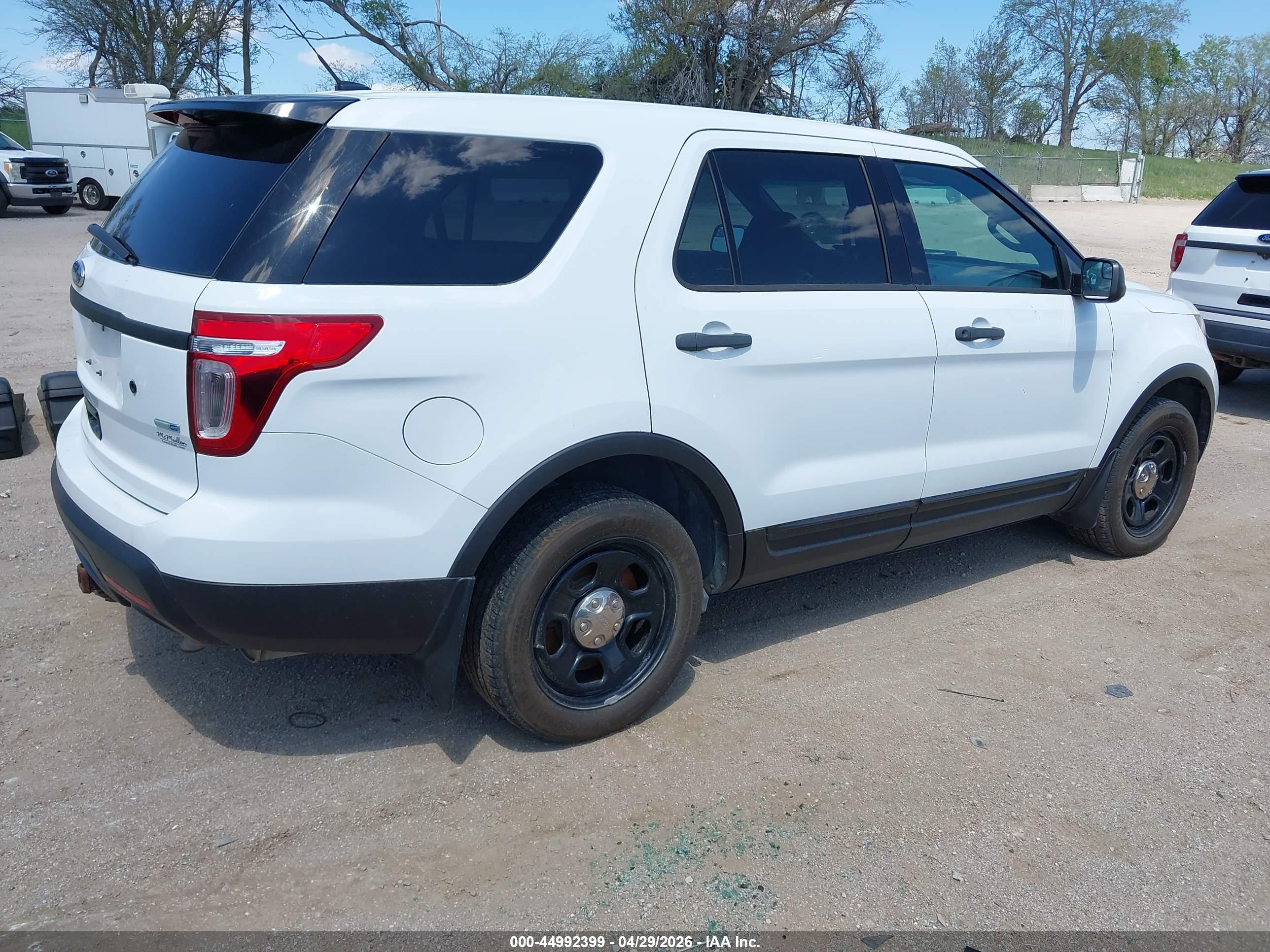FORD UTILITY image 4