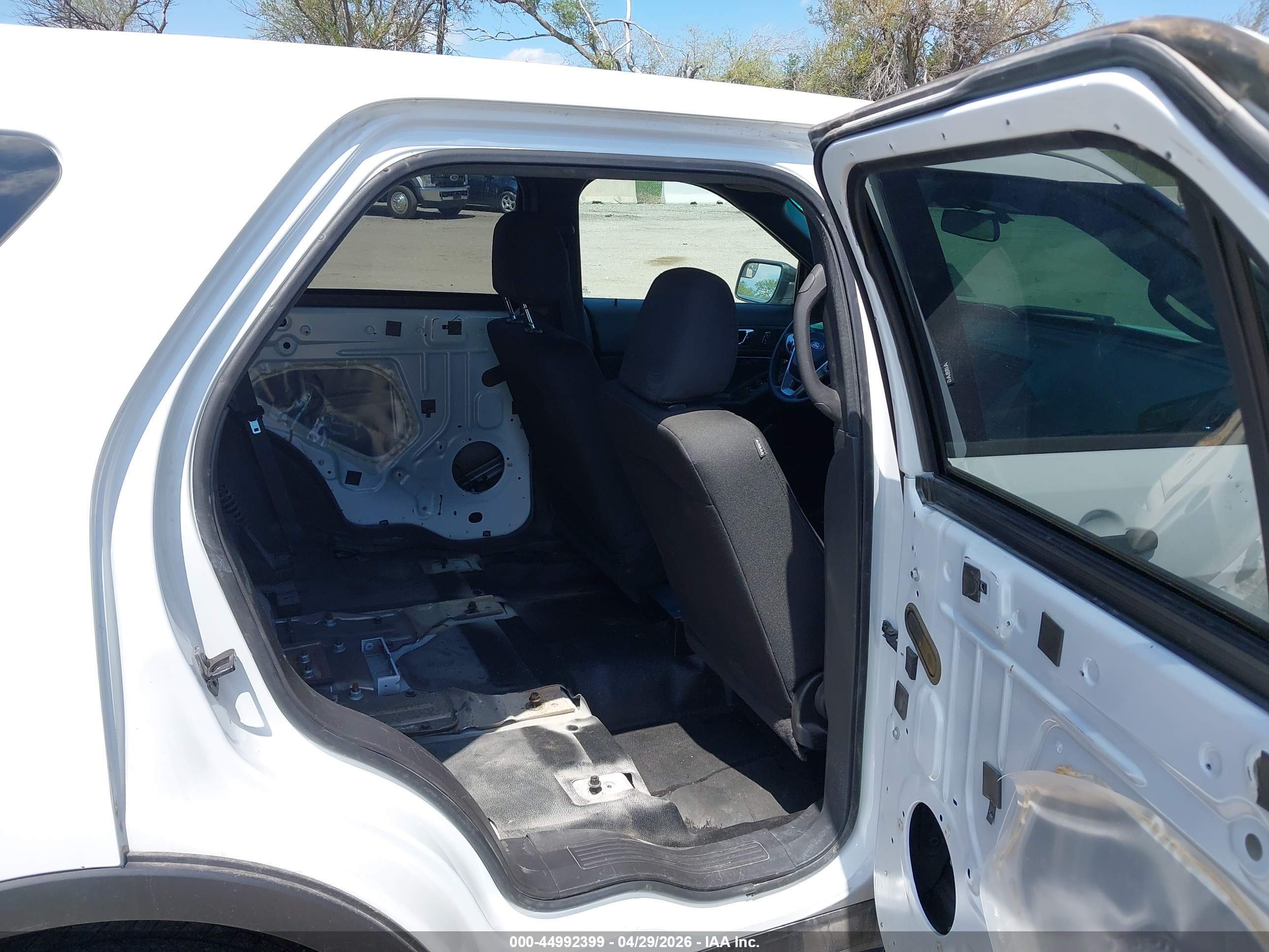 FORD UTILITY image 8