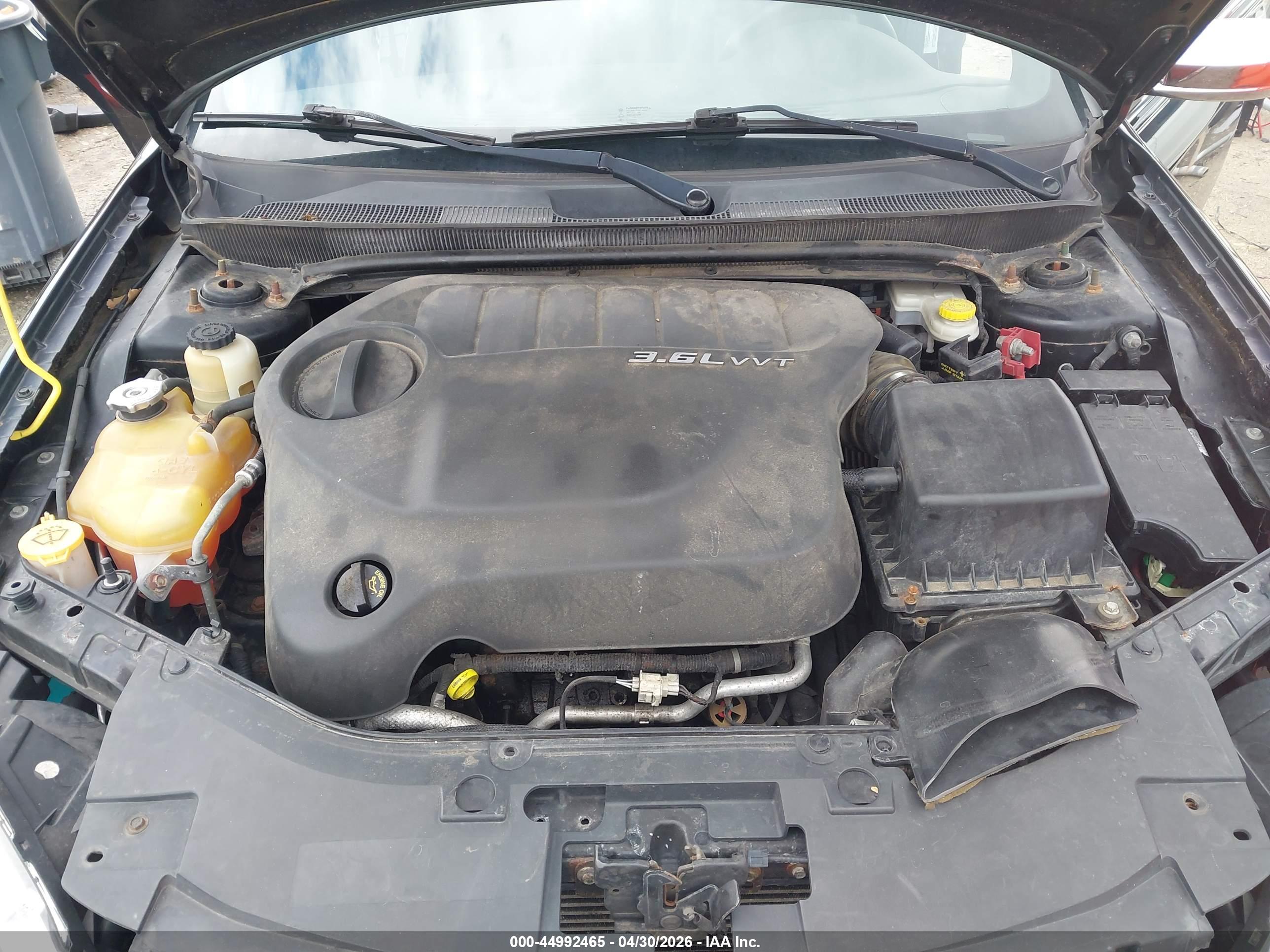 CHRYSLER 200 image 10