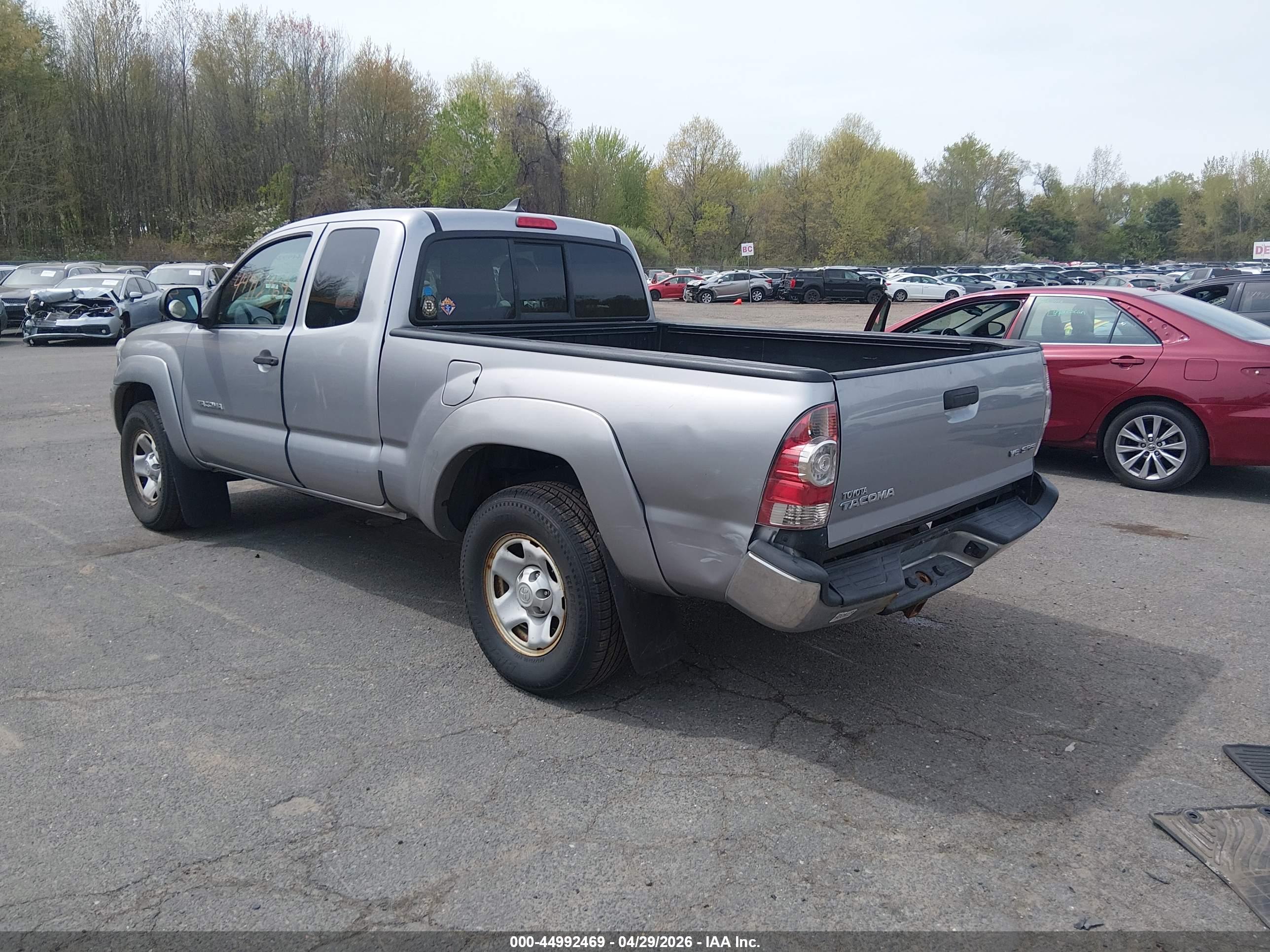 TOYOTA TACOMA image 3
