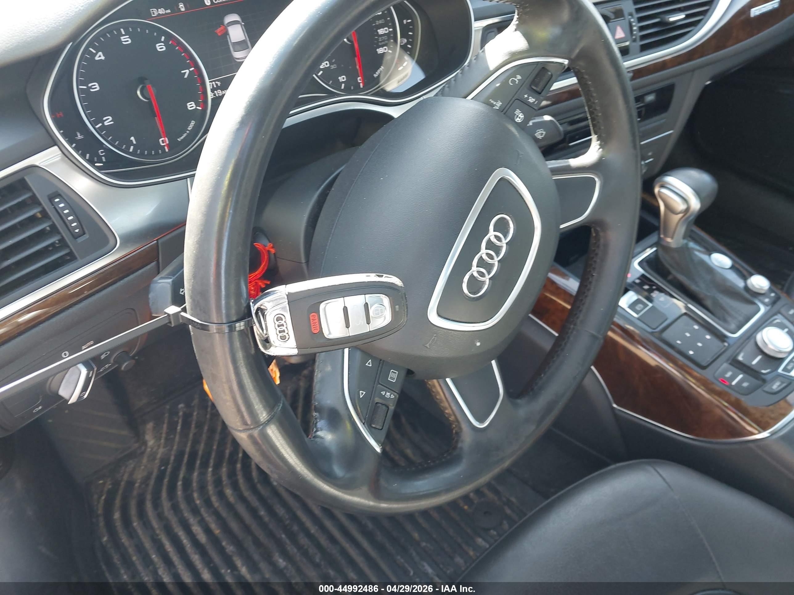 AUDI A6 image 11