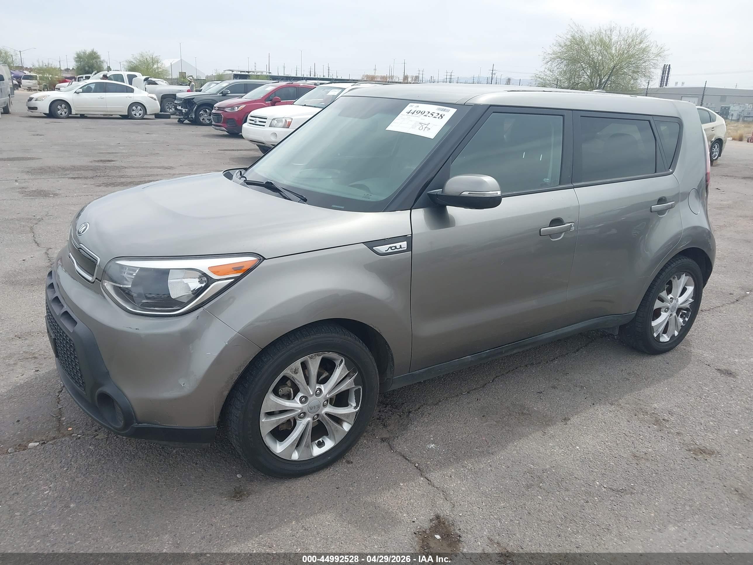 KIA SOUL image 2