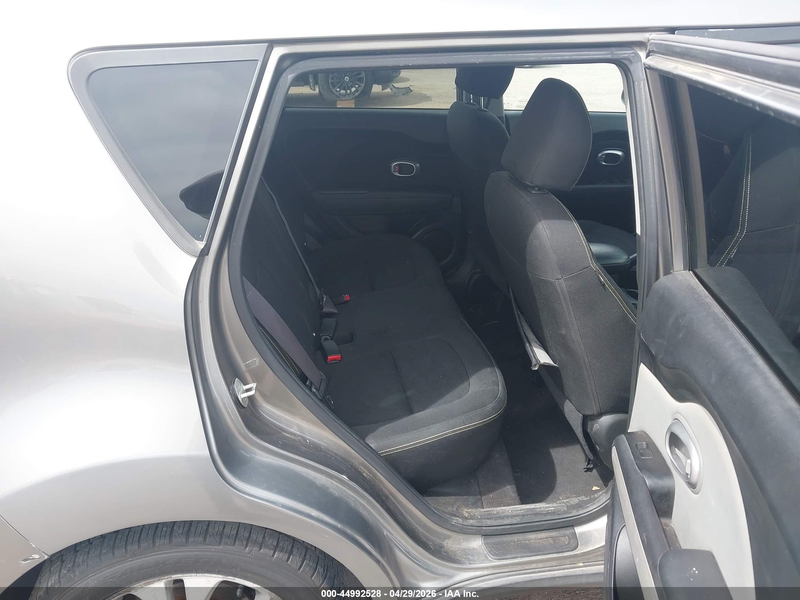 KIA SOUL image 8