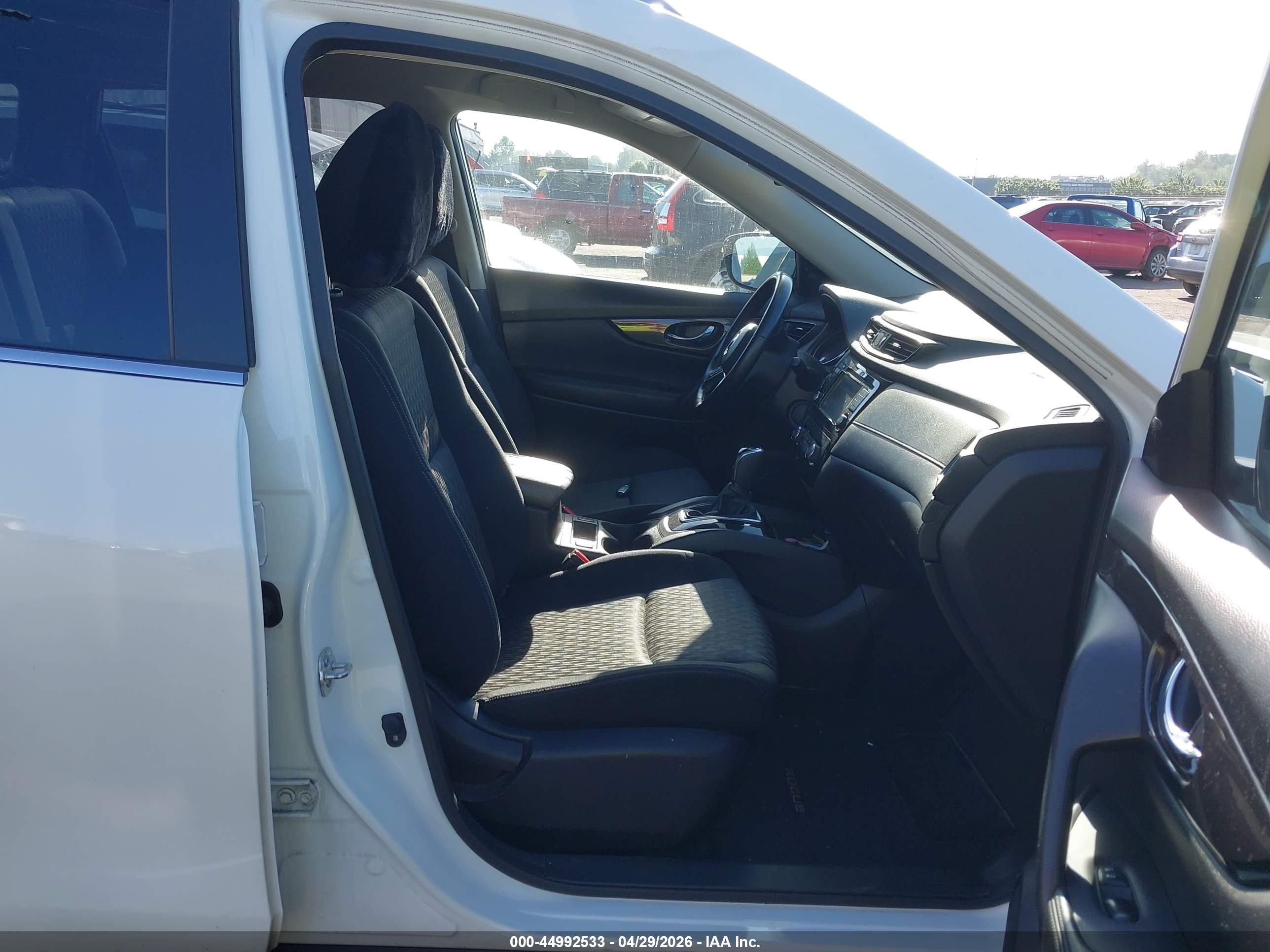 NISSAN ROGUE image 5