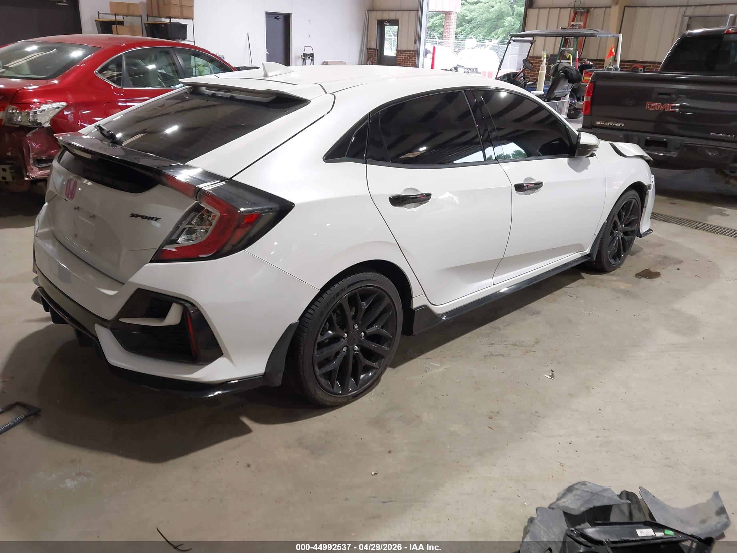 HONDA CIVIC image 4