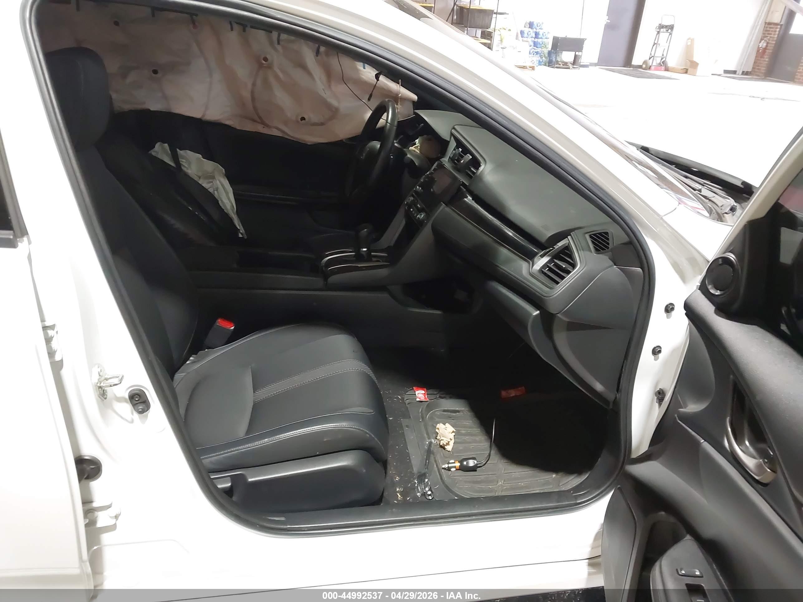 HONDA CIVIC image 5