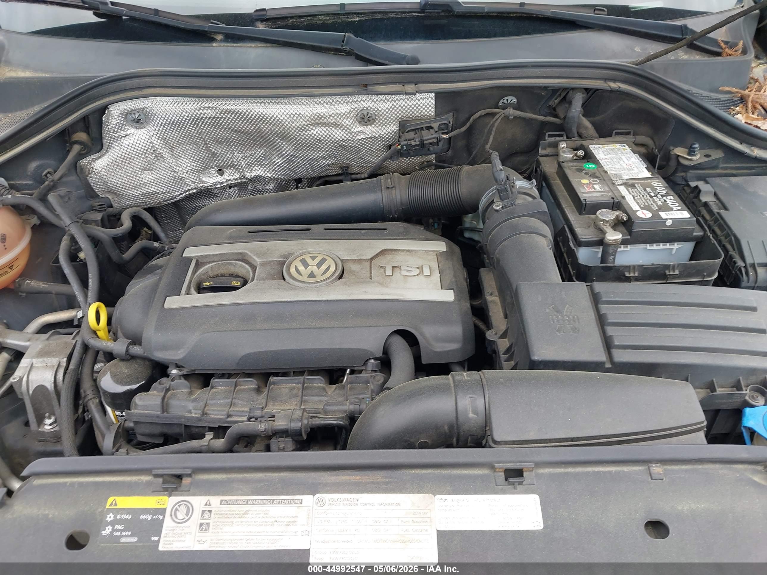VOLKSWAGEN TIGUAN image 10