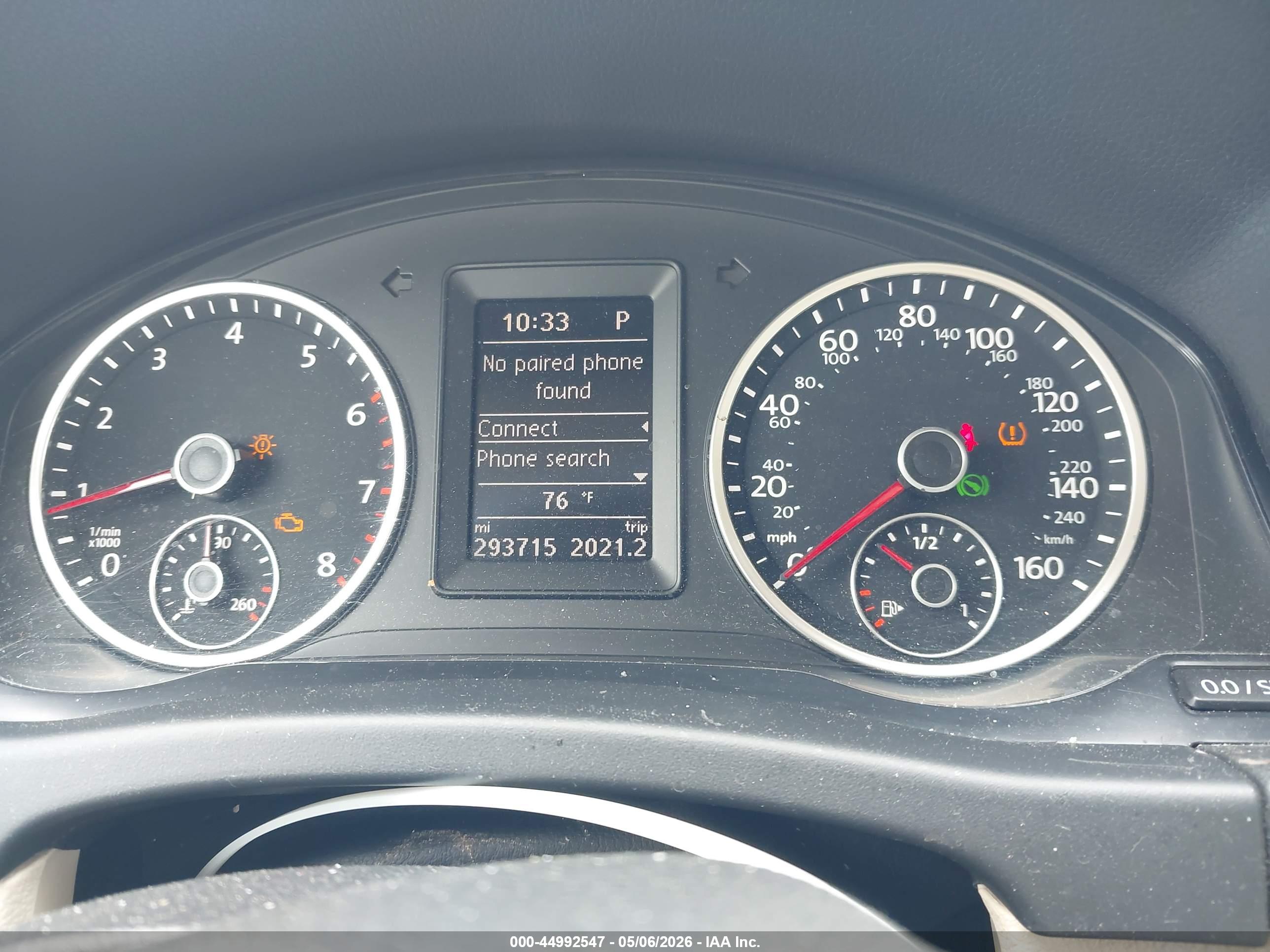 VOLKSWAGEN TIGUAN image 7