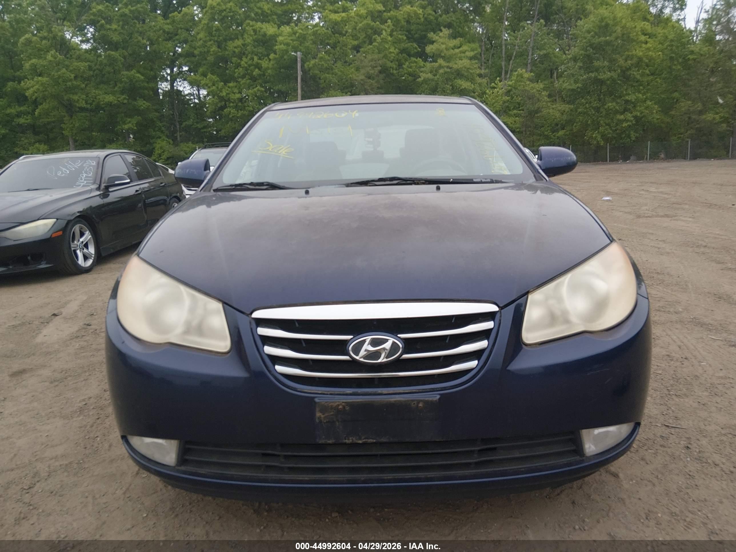 HYUNDAI ELANTRA image 6