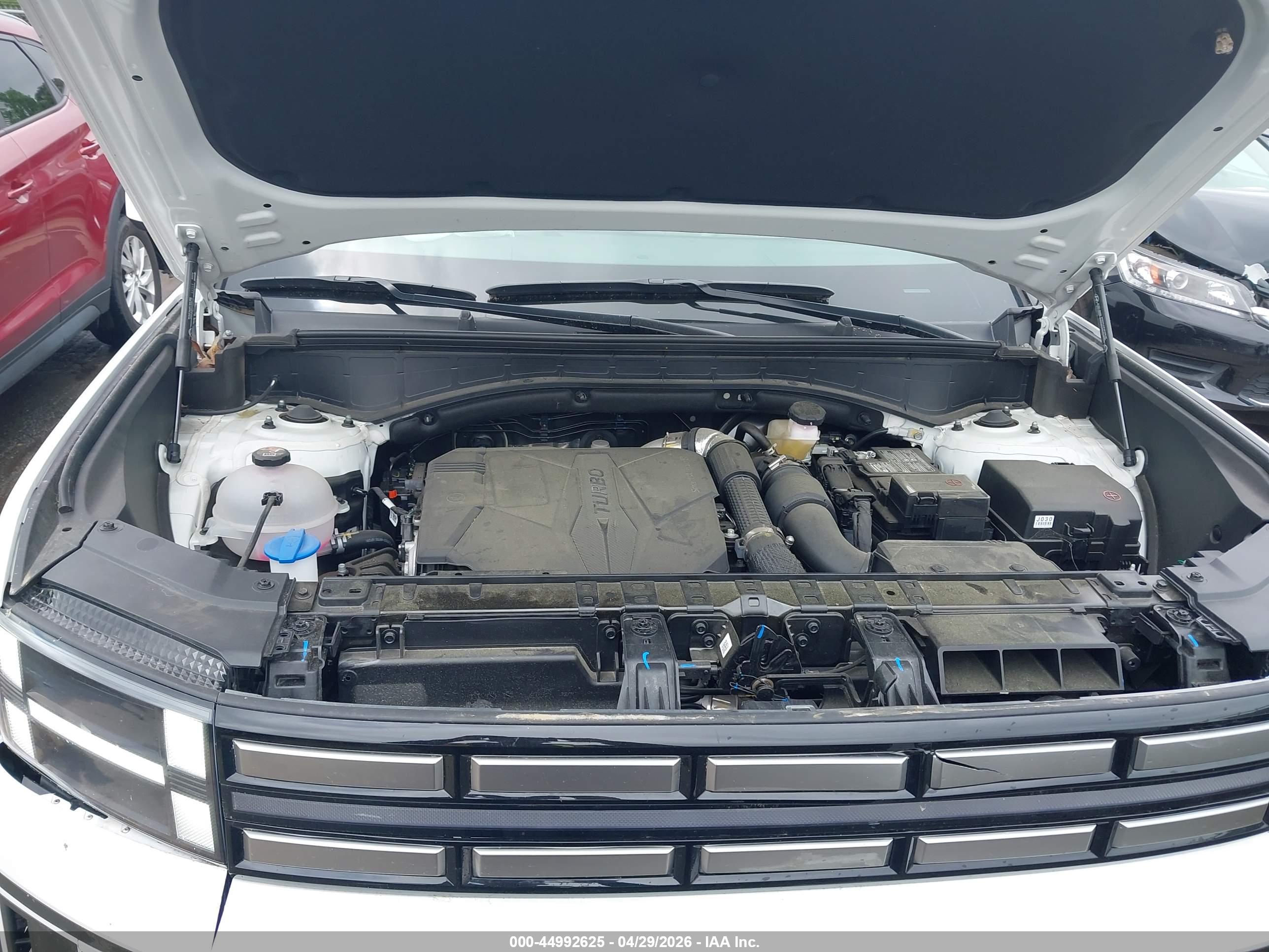 HYUNDAI SANTA image 10