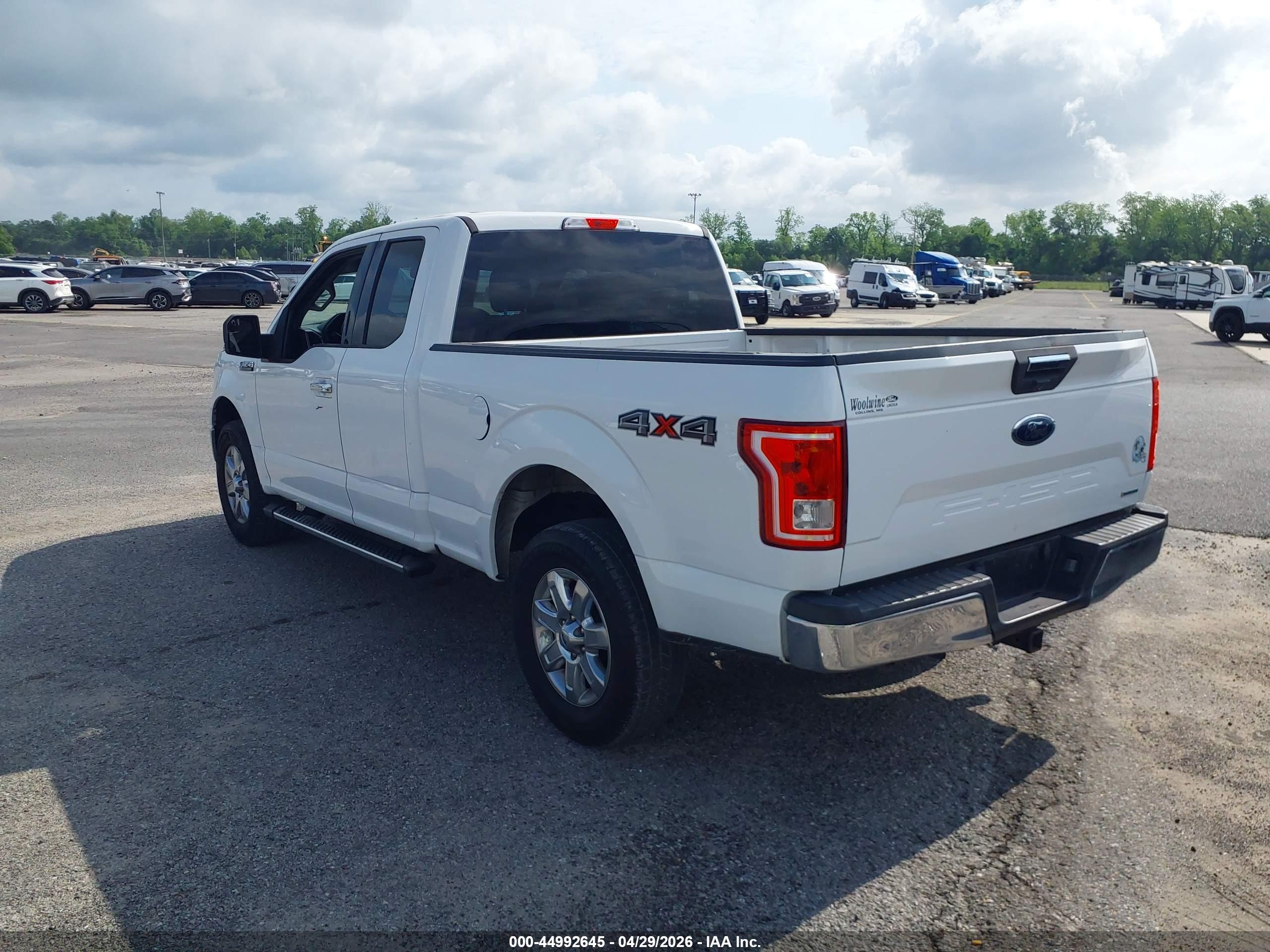 FORD F-150 image 3