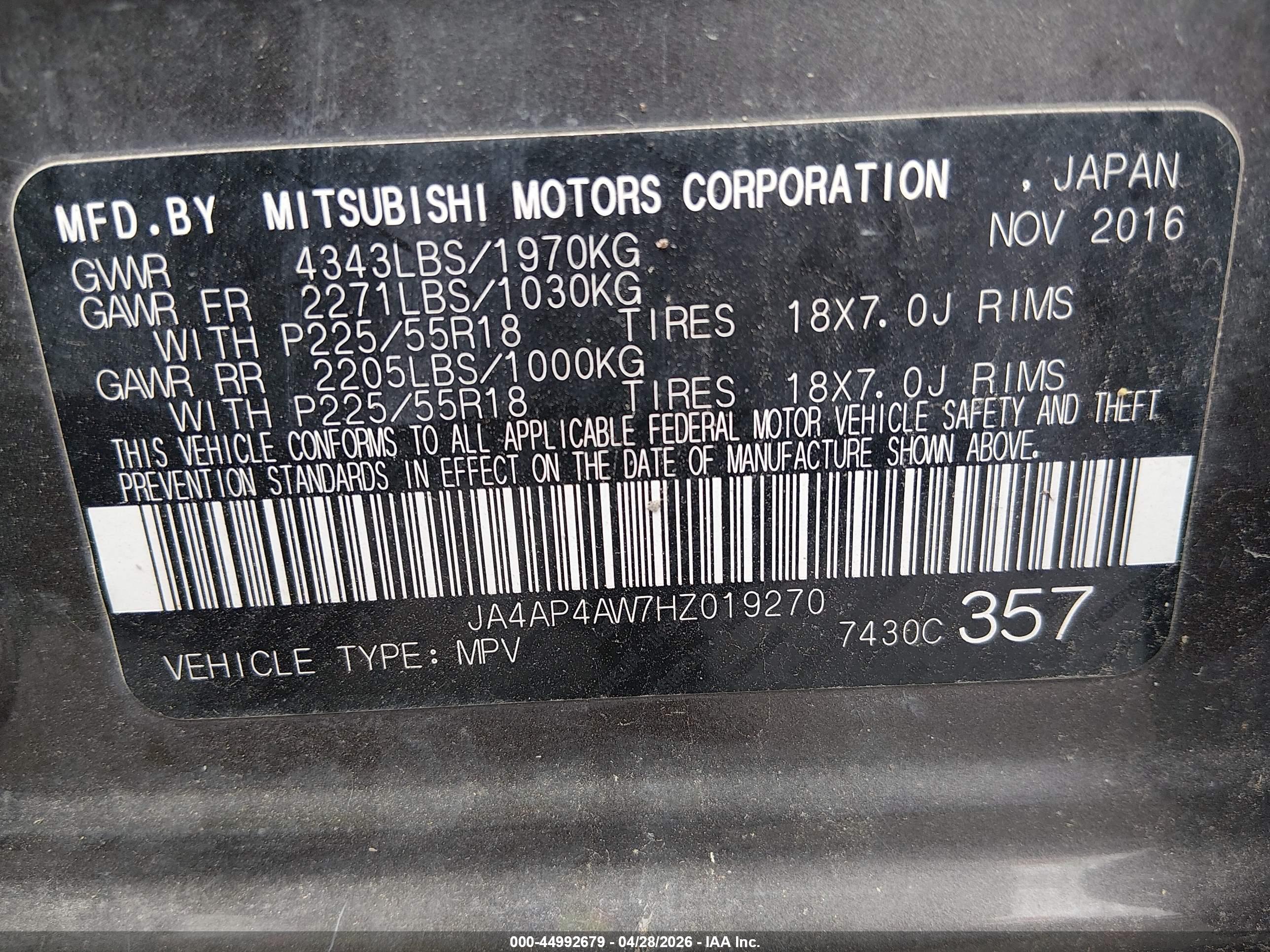 MITSUBISHI OUTLANDER image 9