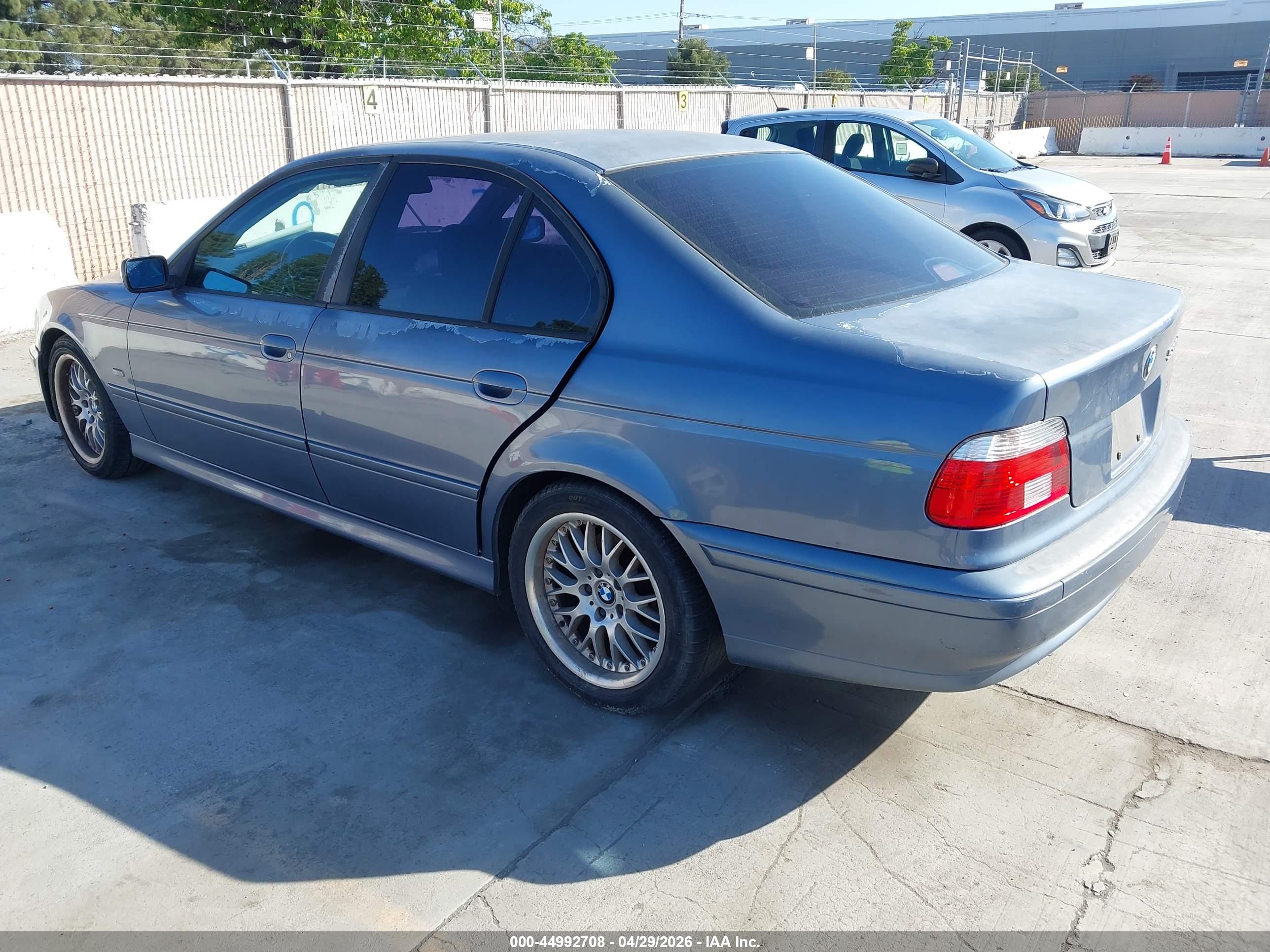 BMW 530IA image 3