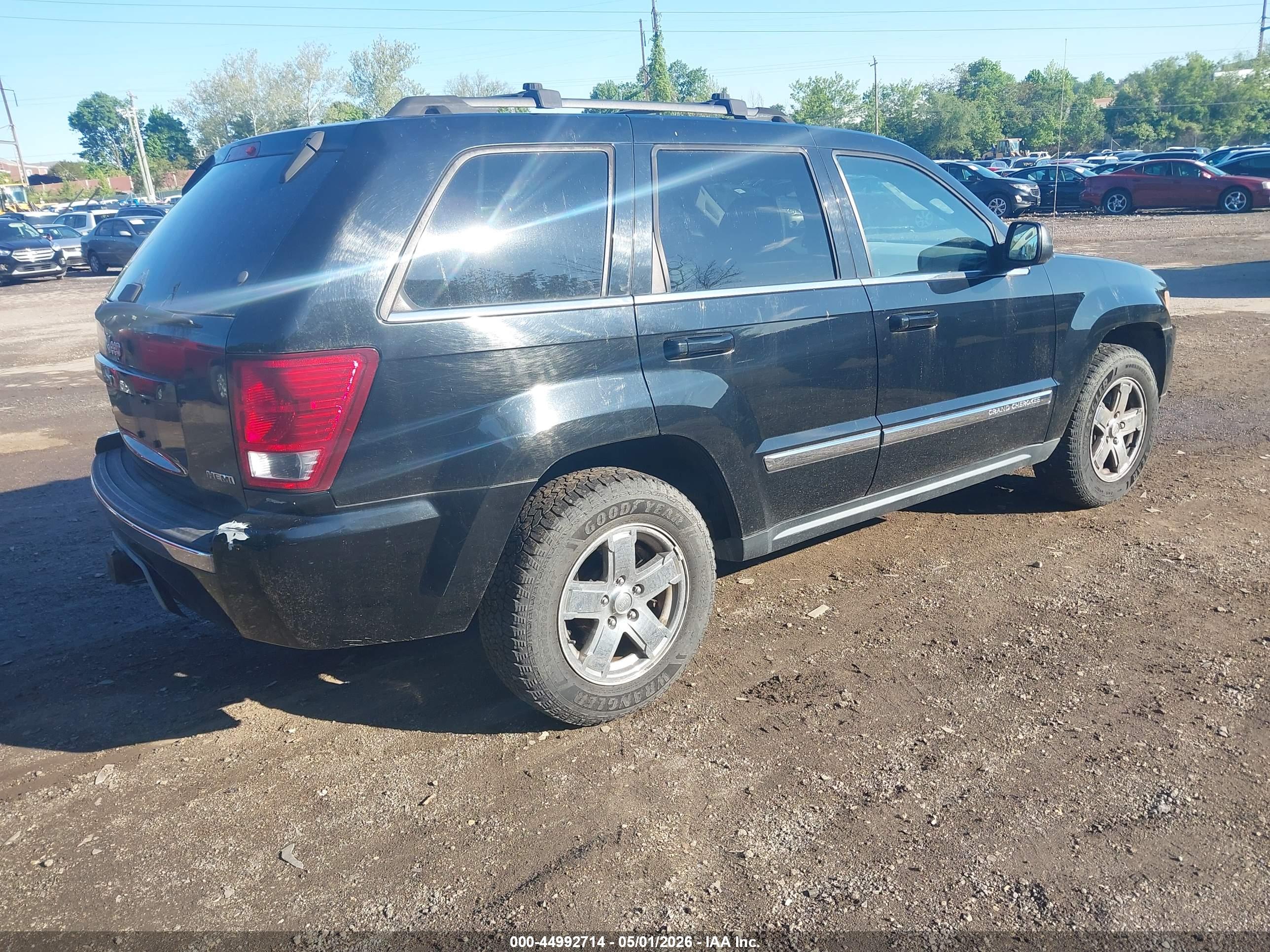 JEEP GRAND image 4