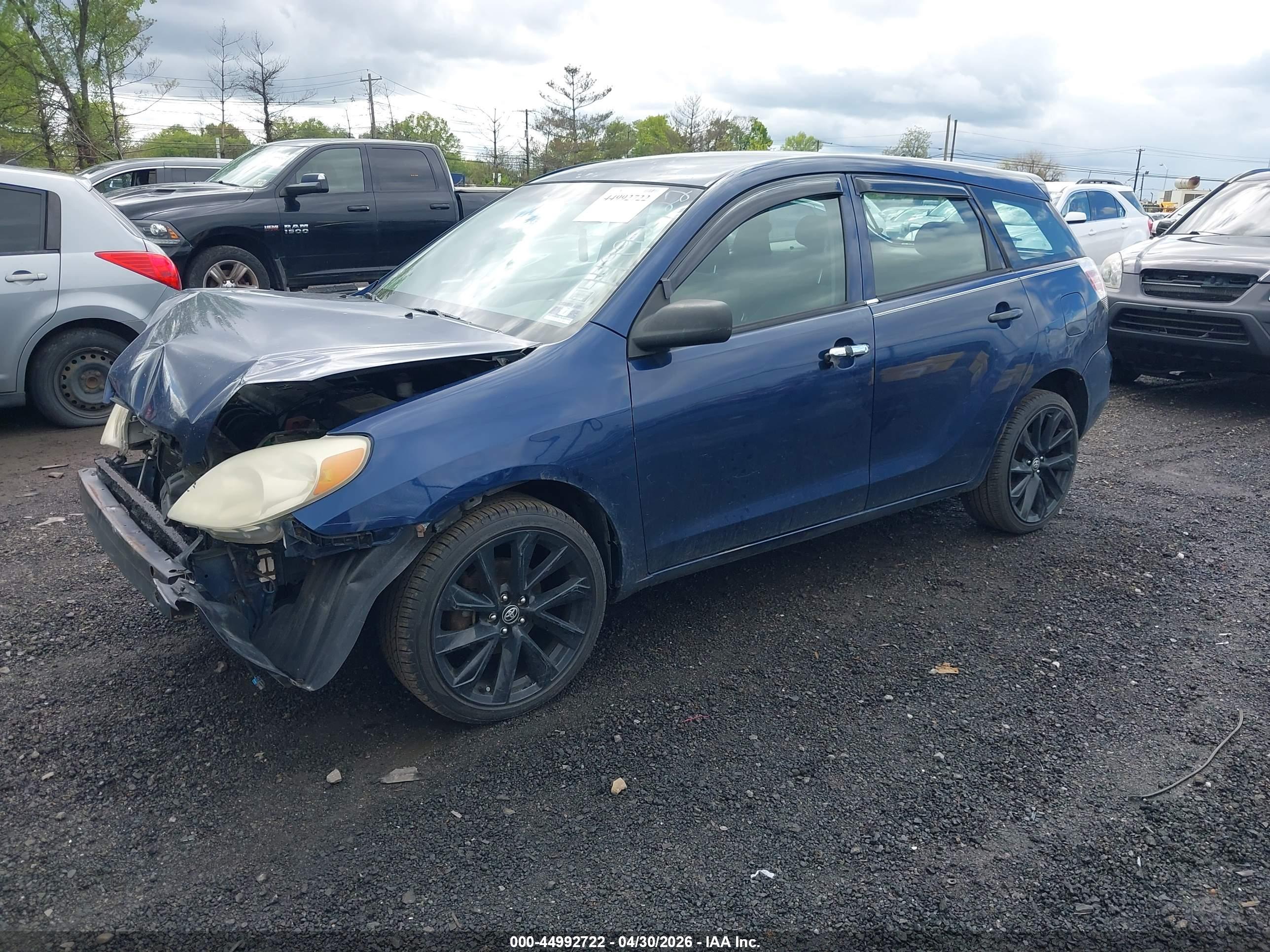 TOYOTA MATRIX image 2