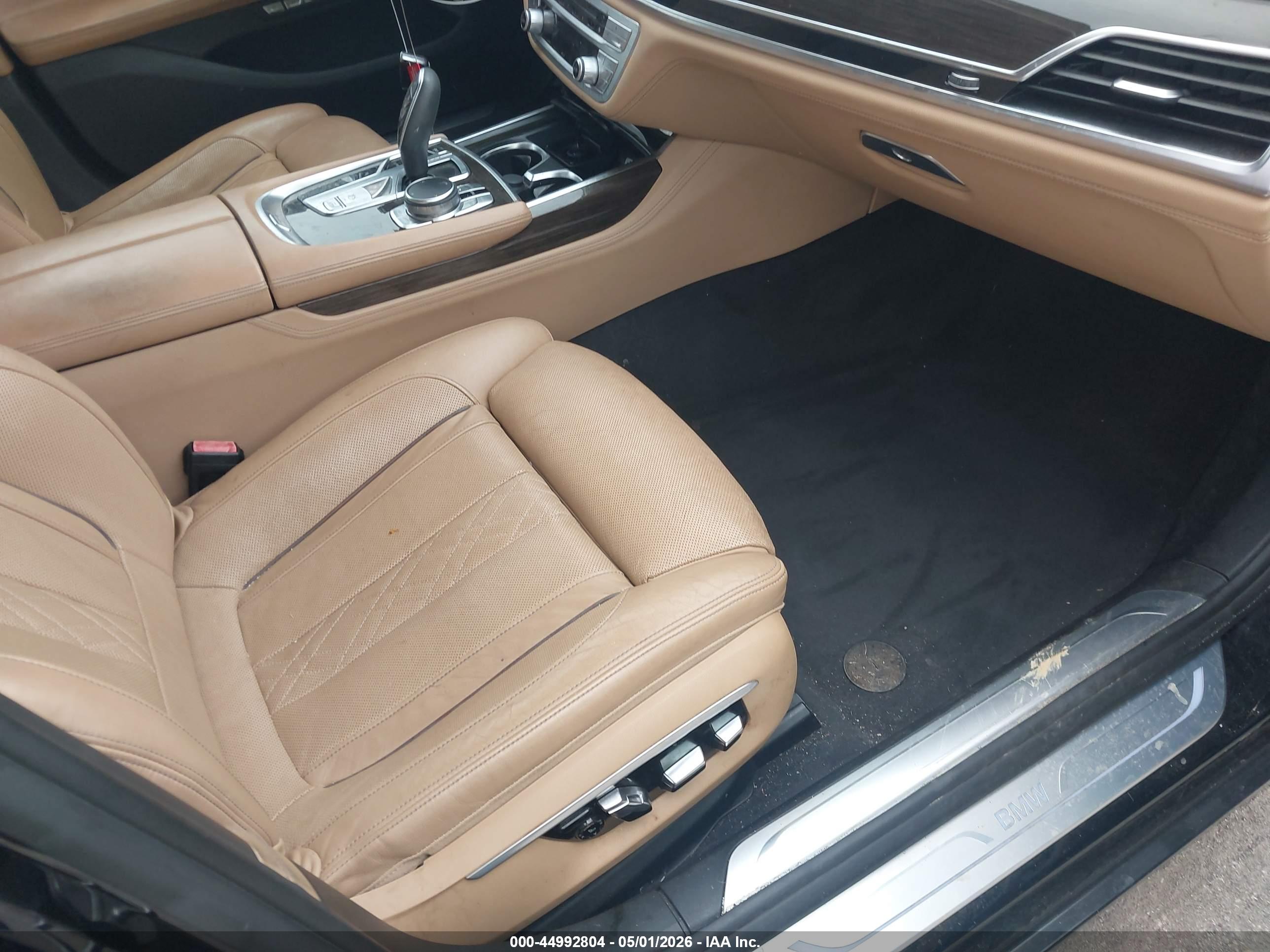 BMW 740I image 5