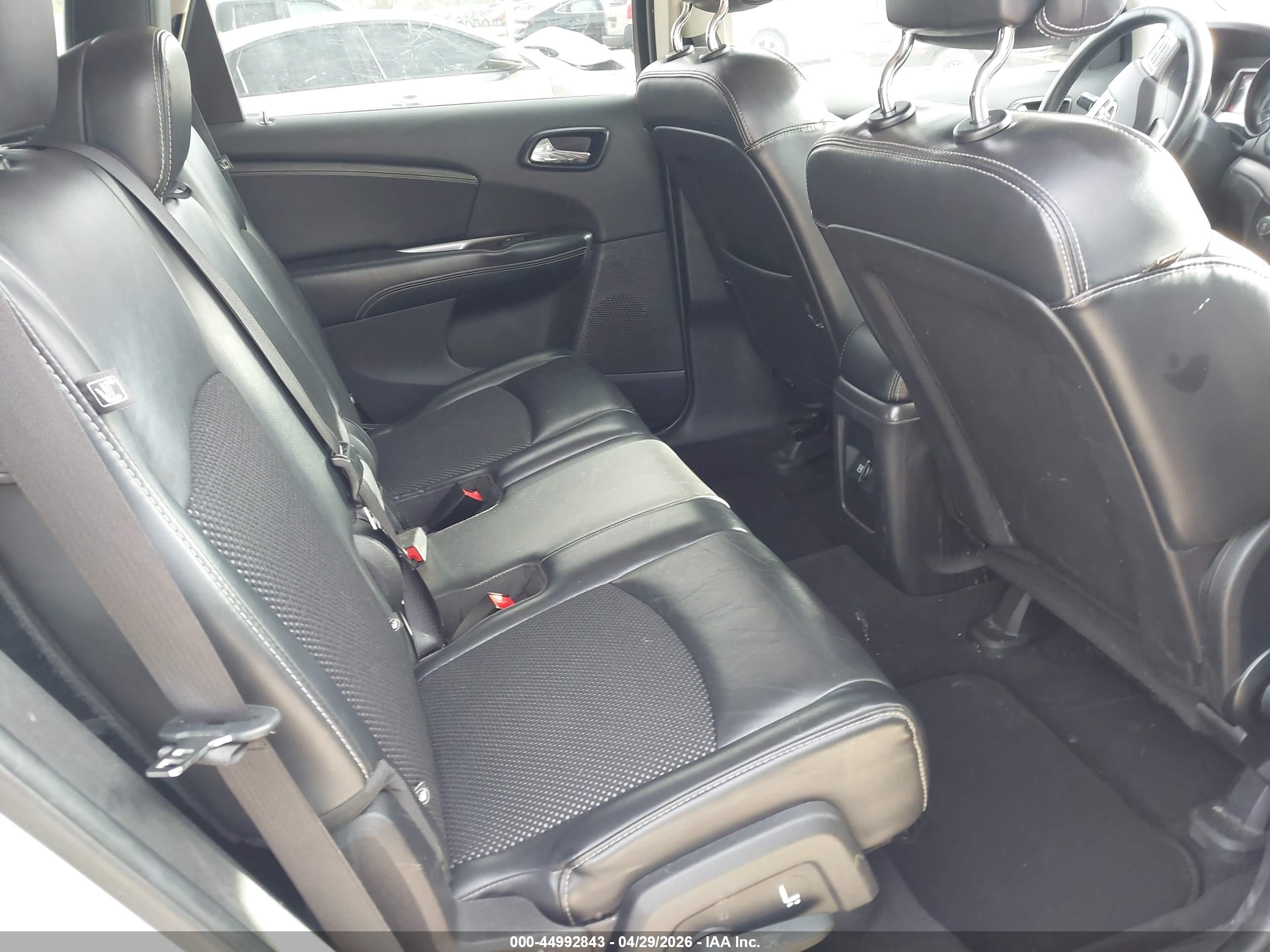 DODGE JOURNEY image 8