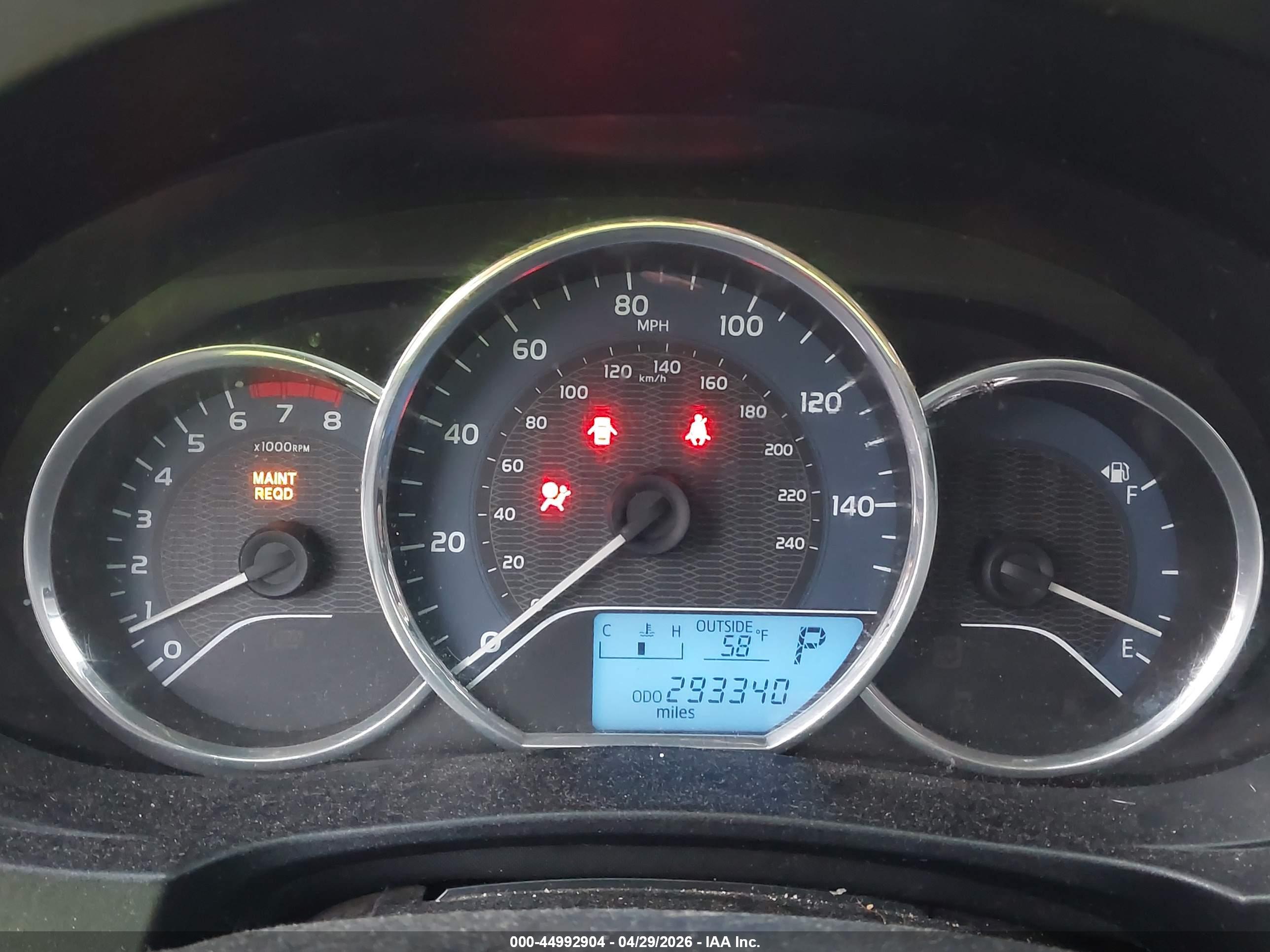 TOYOTA COROLLA image 7