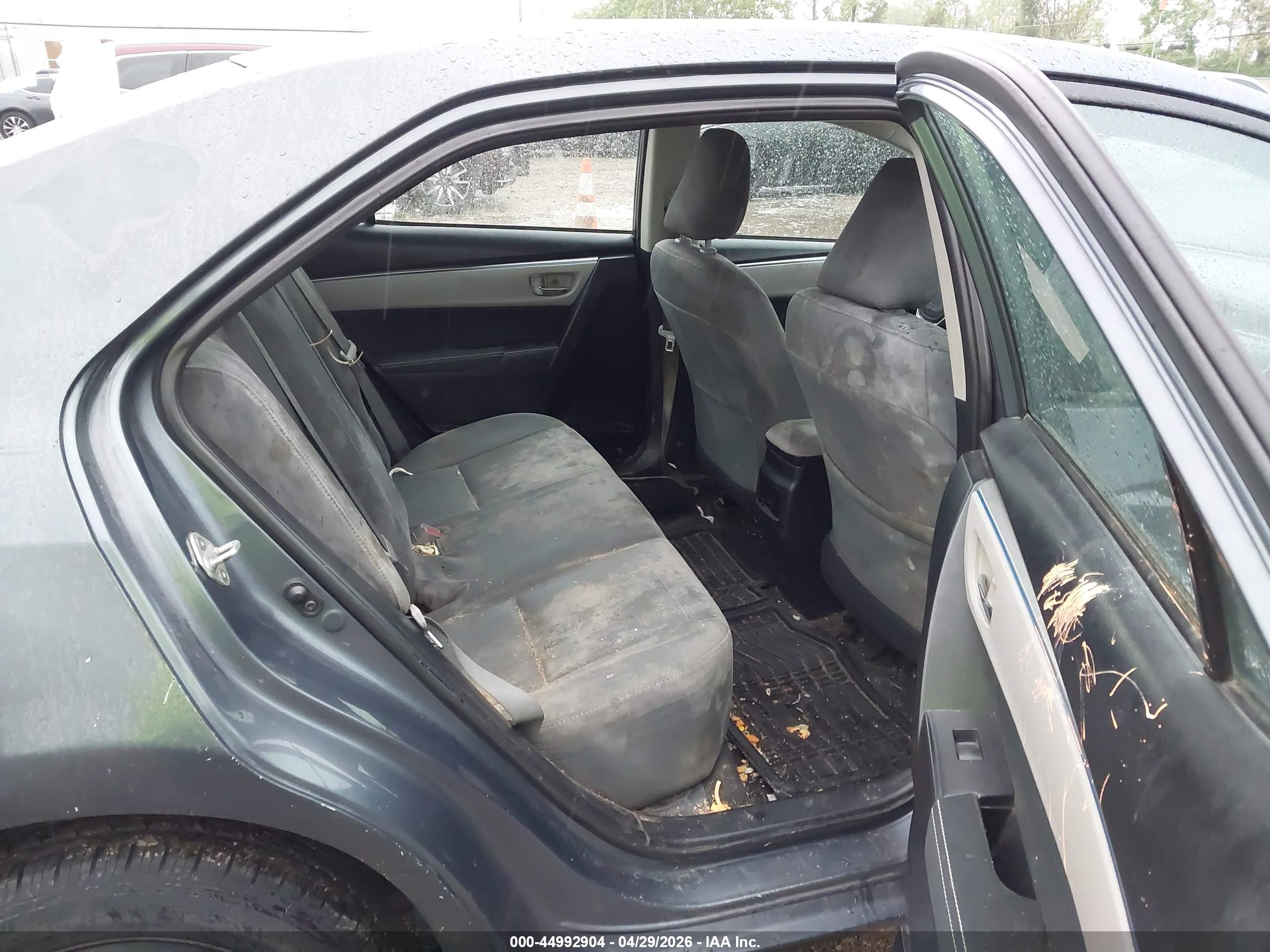 TOYOTA COROLLA image 8