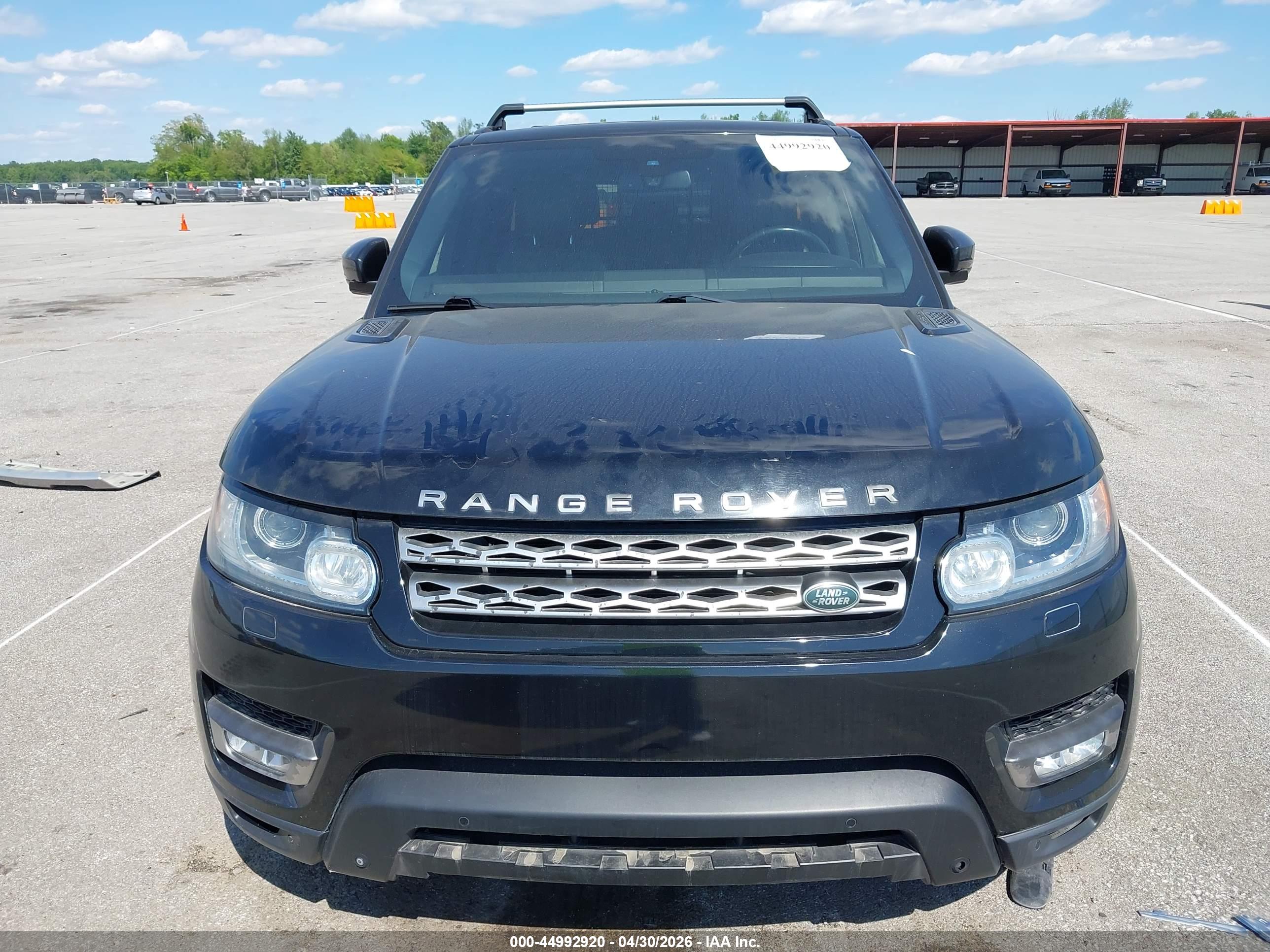 LAND ROVER image 6