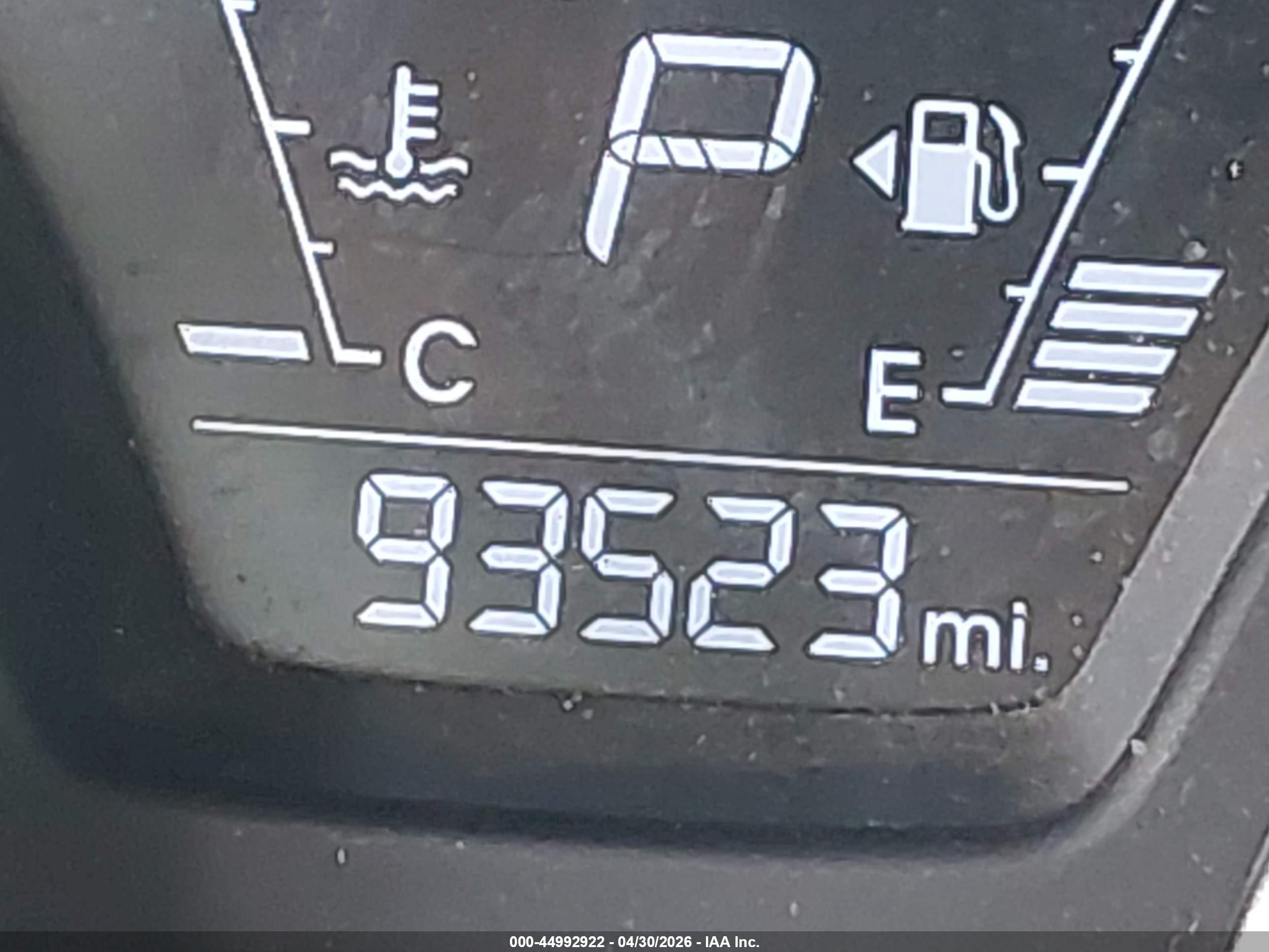 HYUNDAI ELANTRA image 7