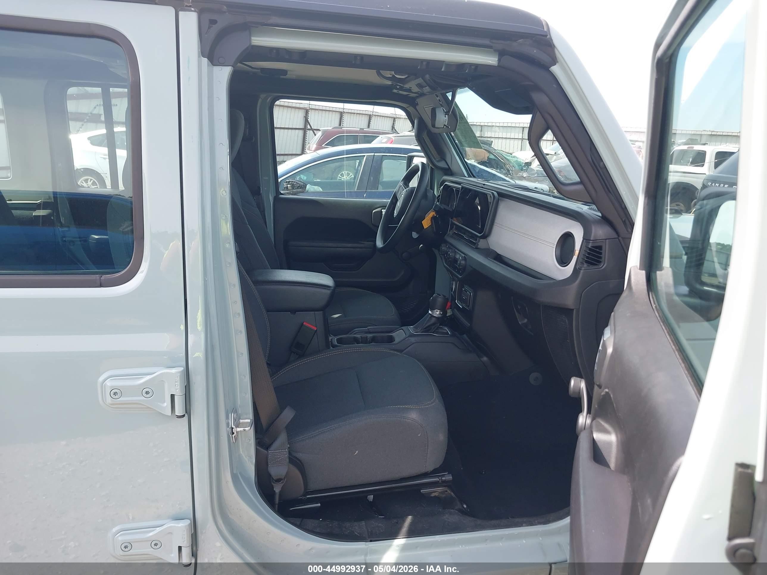 JEEP WRANGLER image 5