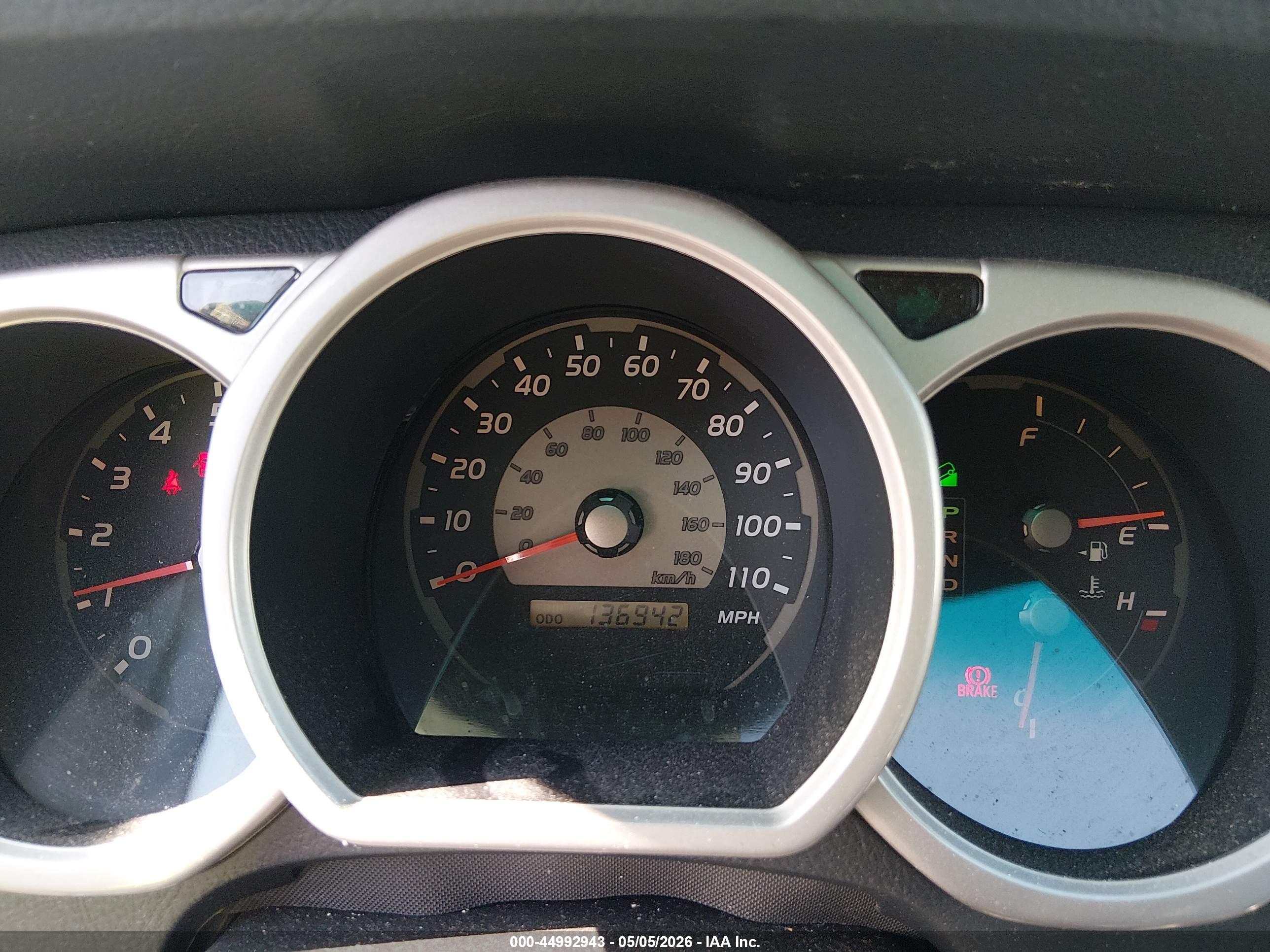 TOYOTA 4RUNNER image 7