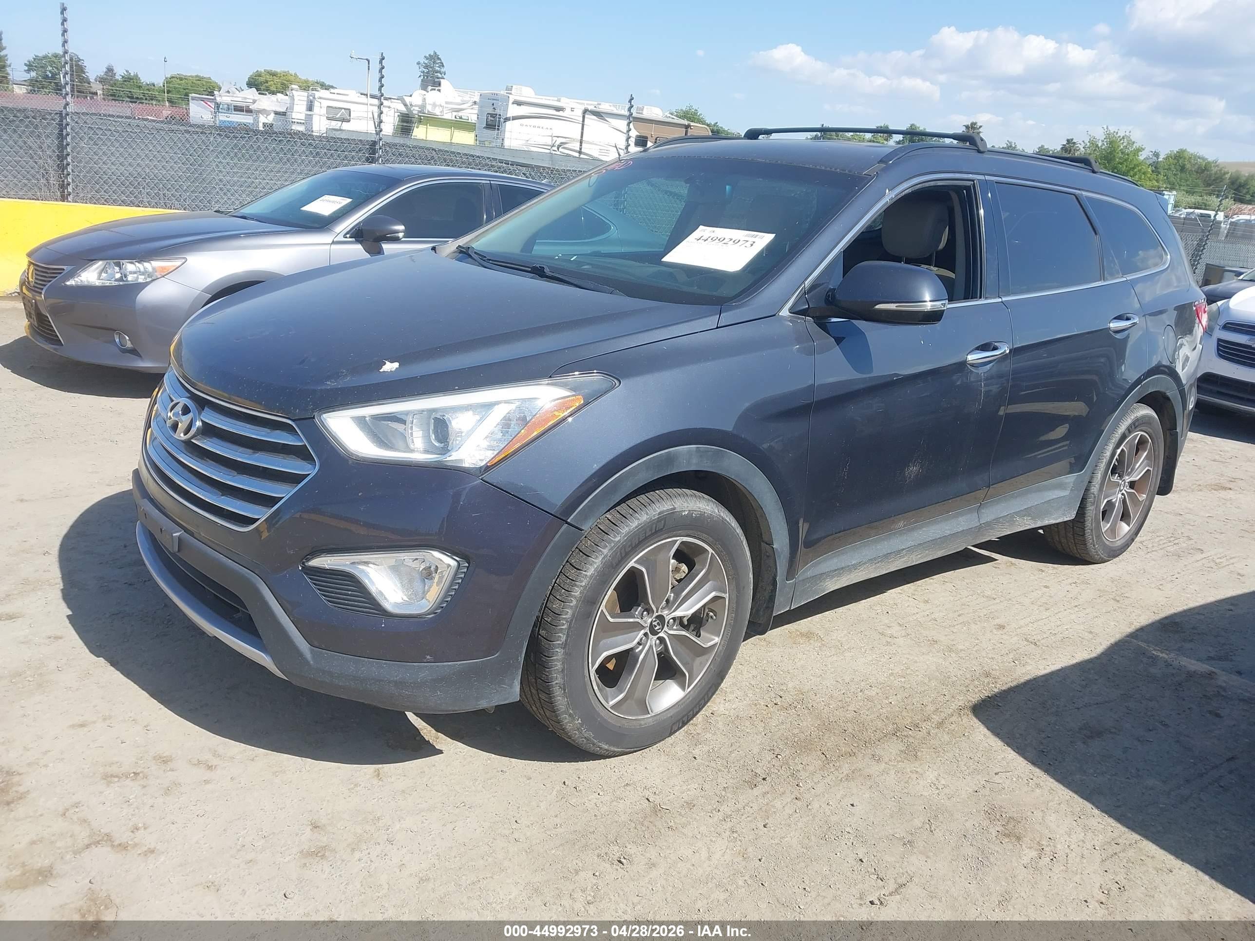 HYUNDAI SANTA image 2
