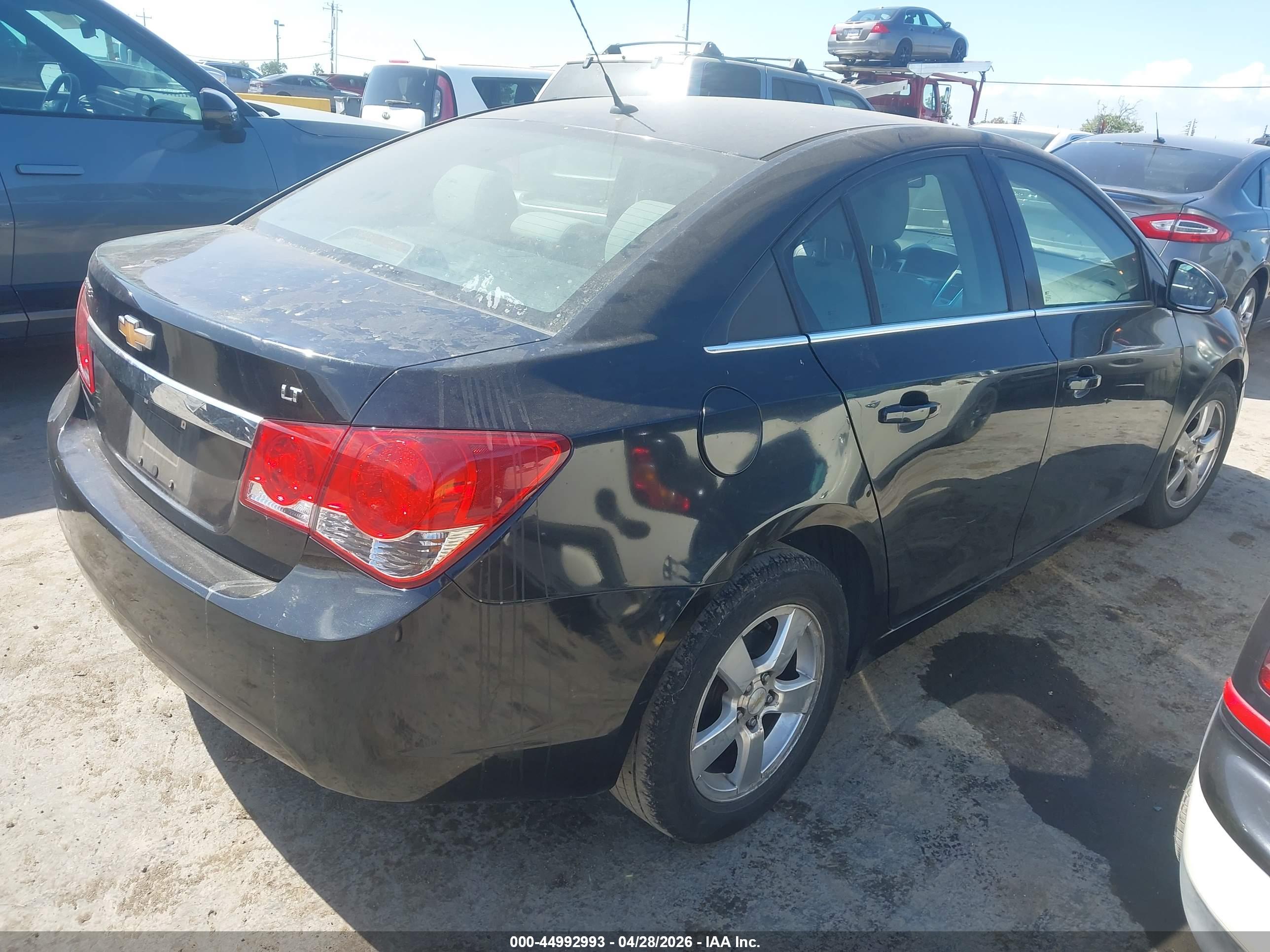 CHEVROLET CRUZE image 4