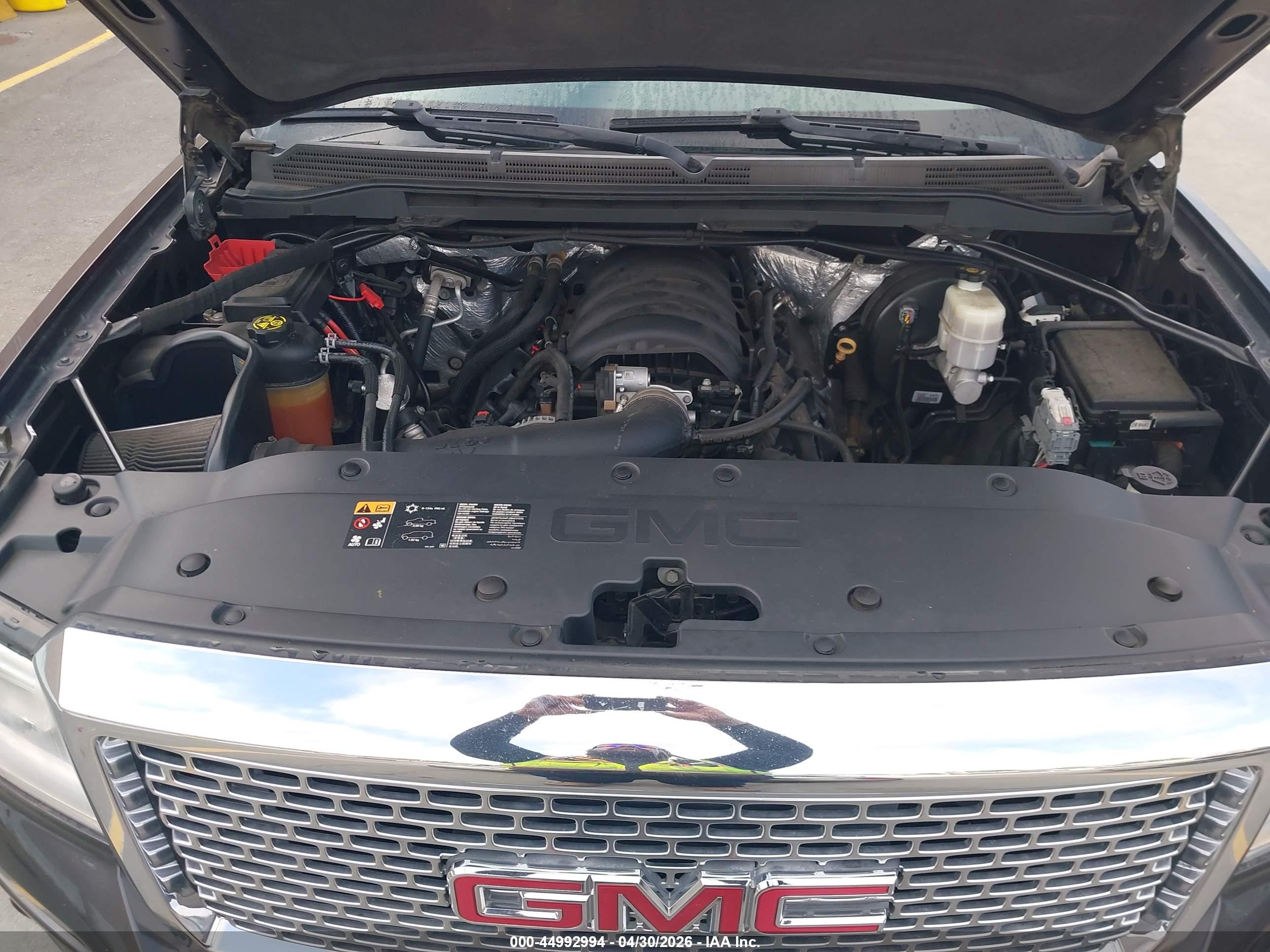 GMC SIERRA image 10