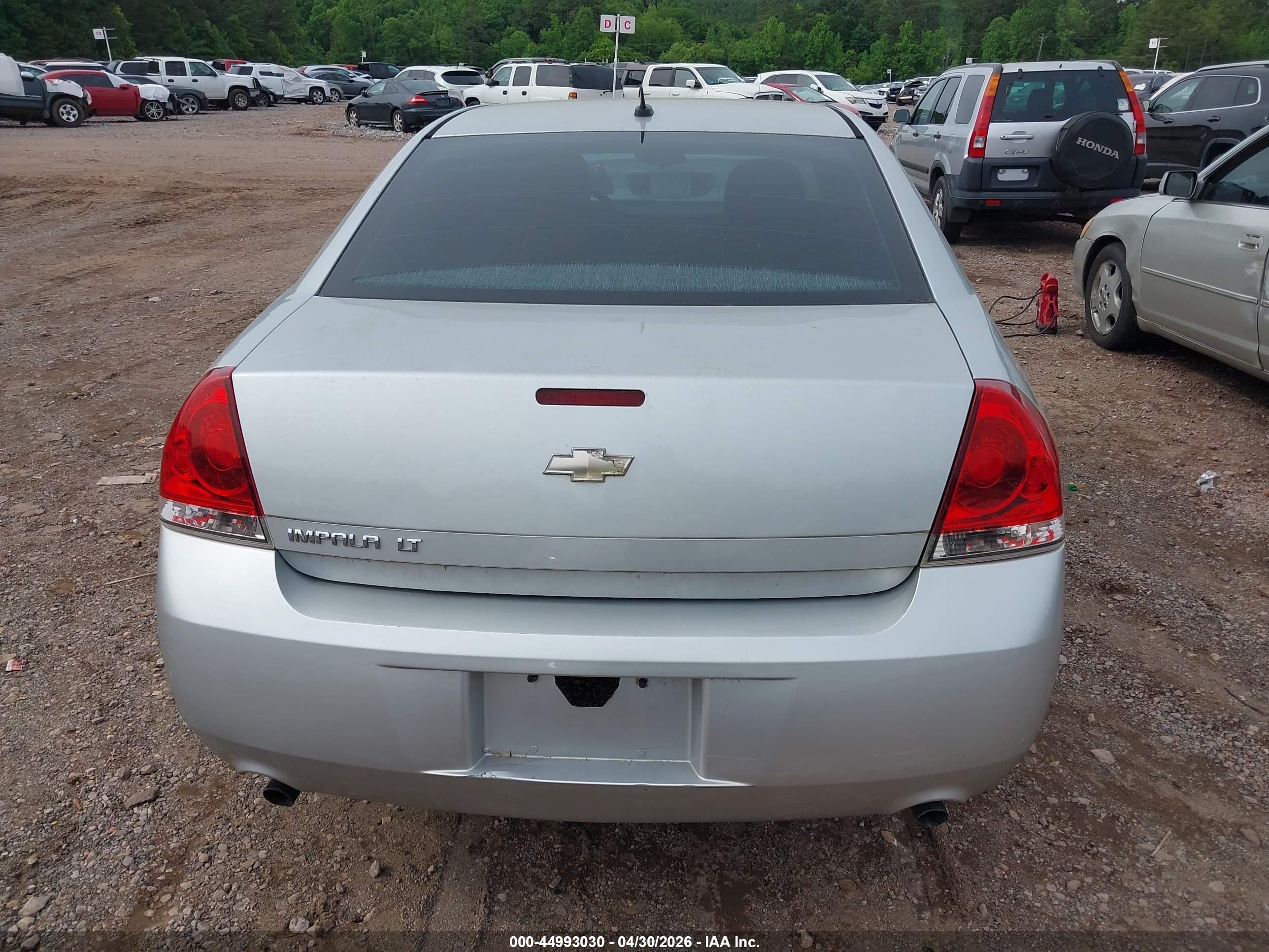 CHEVROLET IMPALA image 6