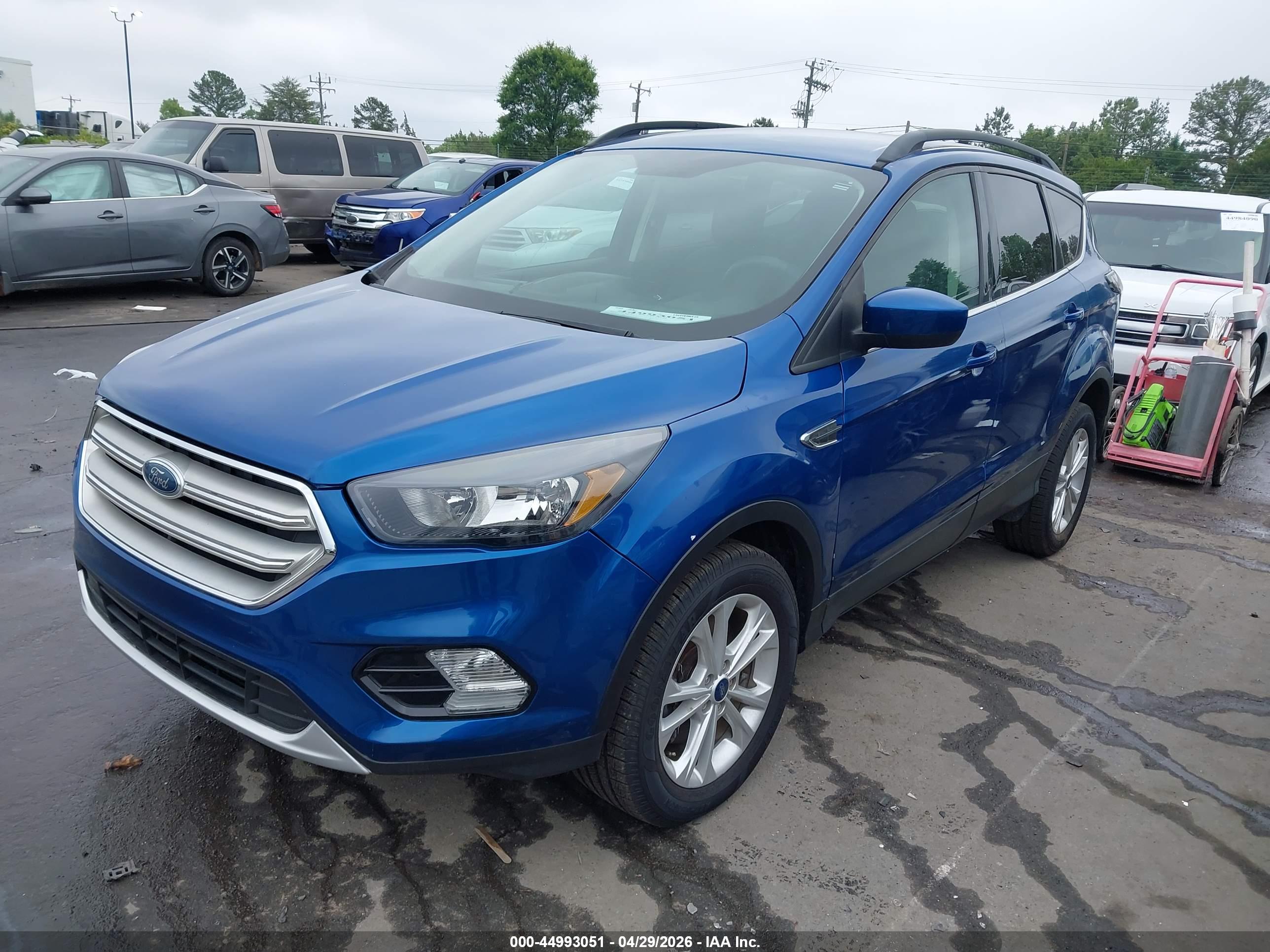 FORD ESCAPE image 2