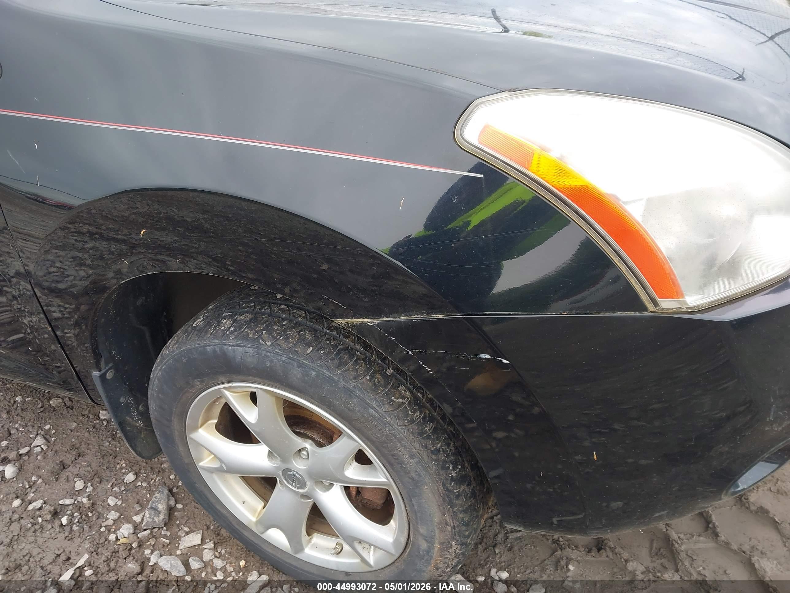 NISSAN ROGUE image 6