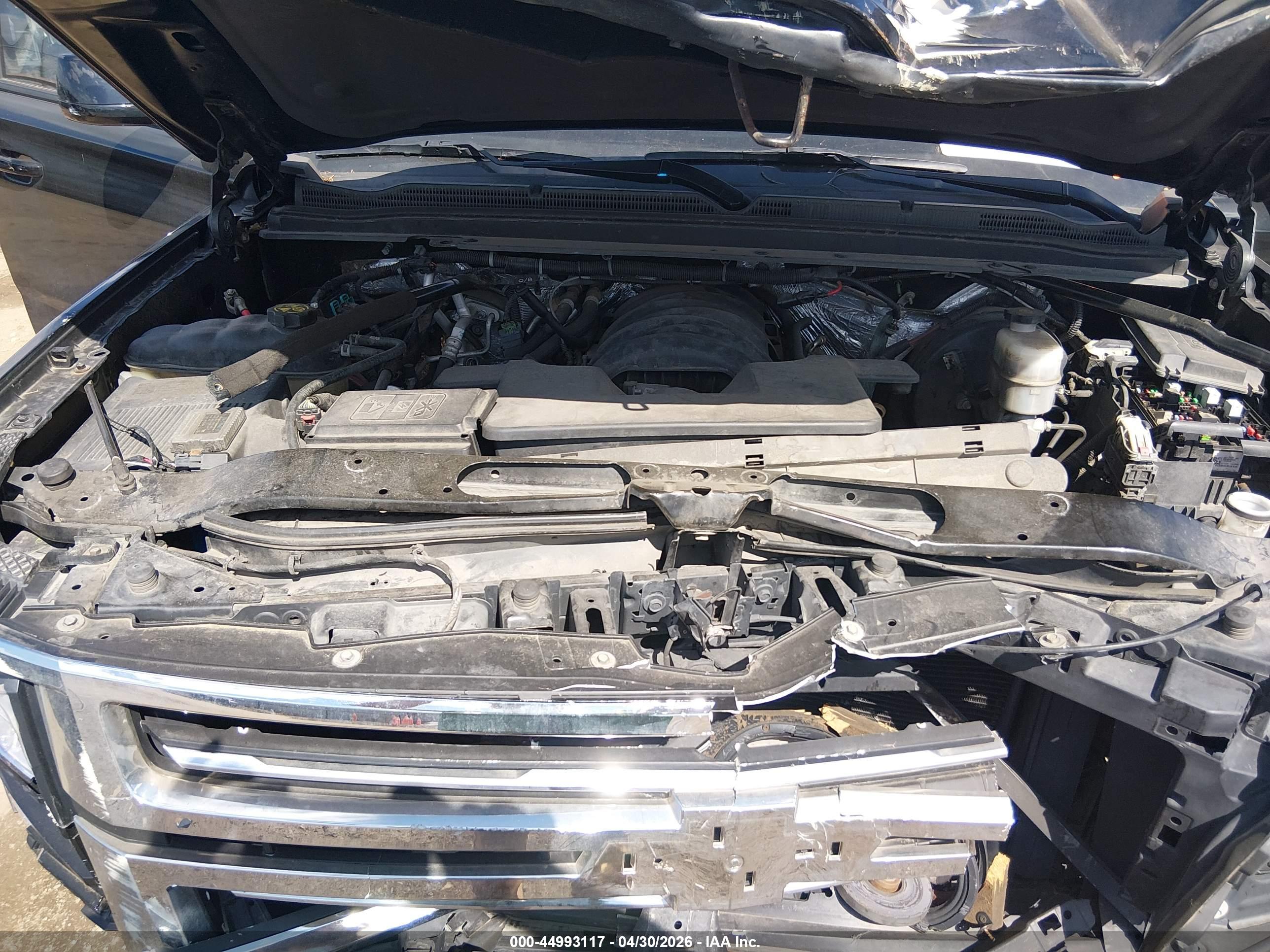 CHEVROLET TAHOE image 10