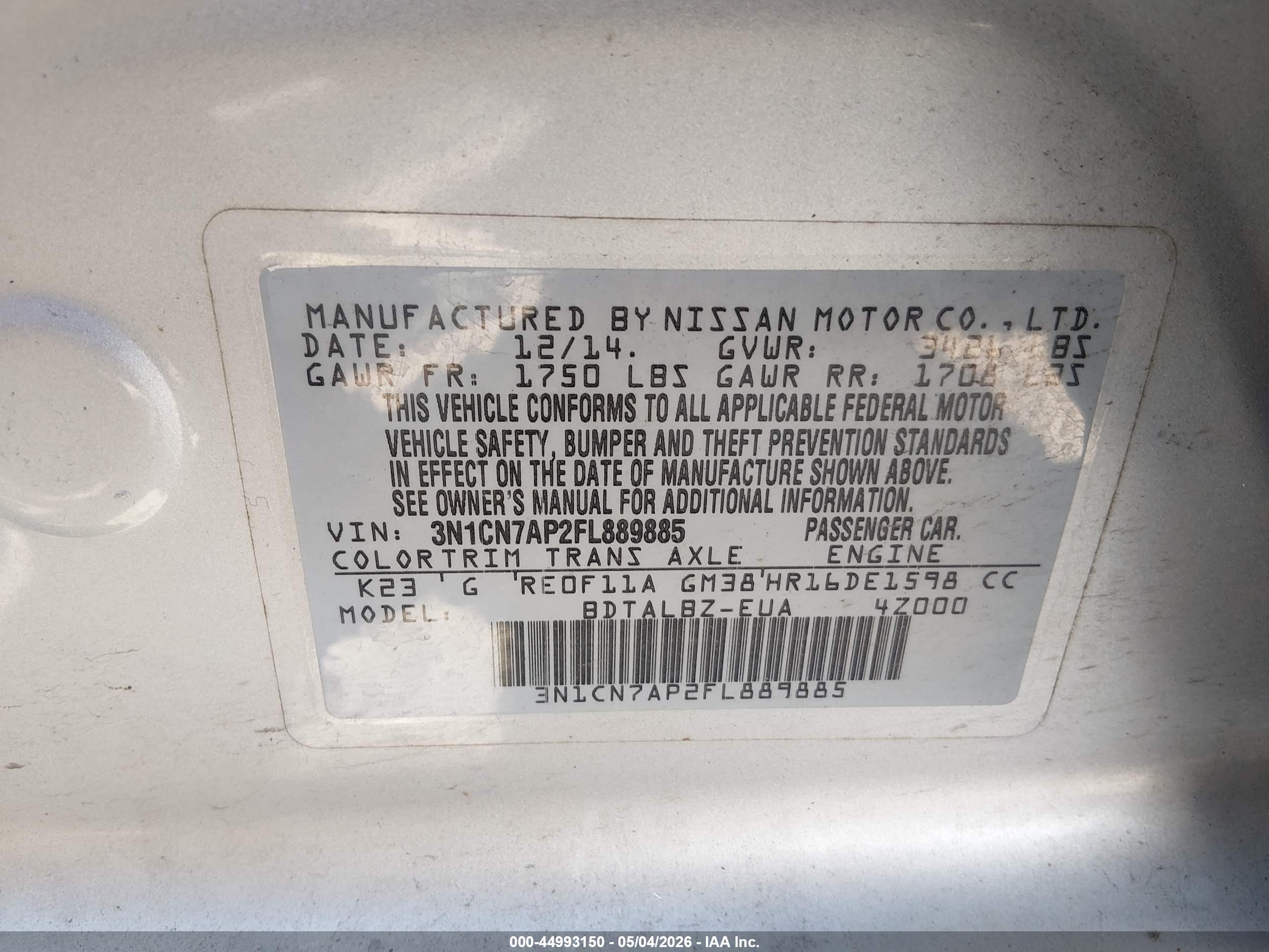 NISSAN VERSA image 9