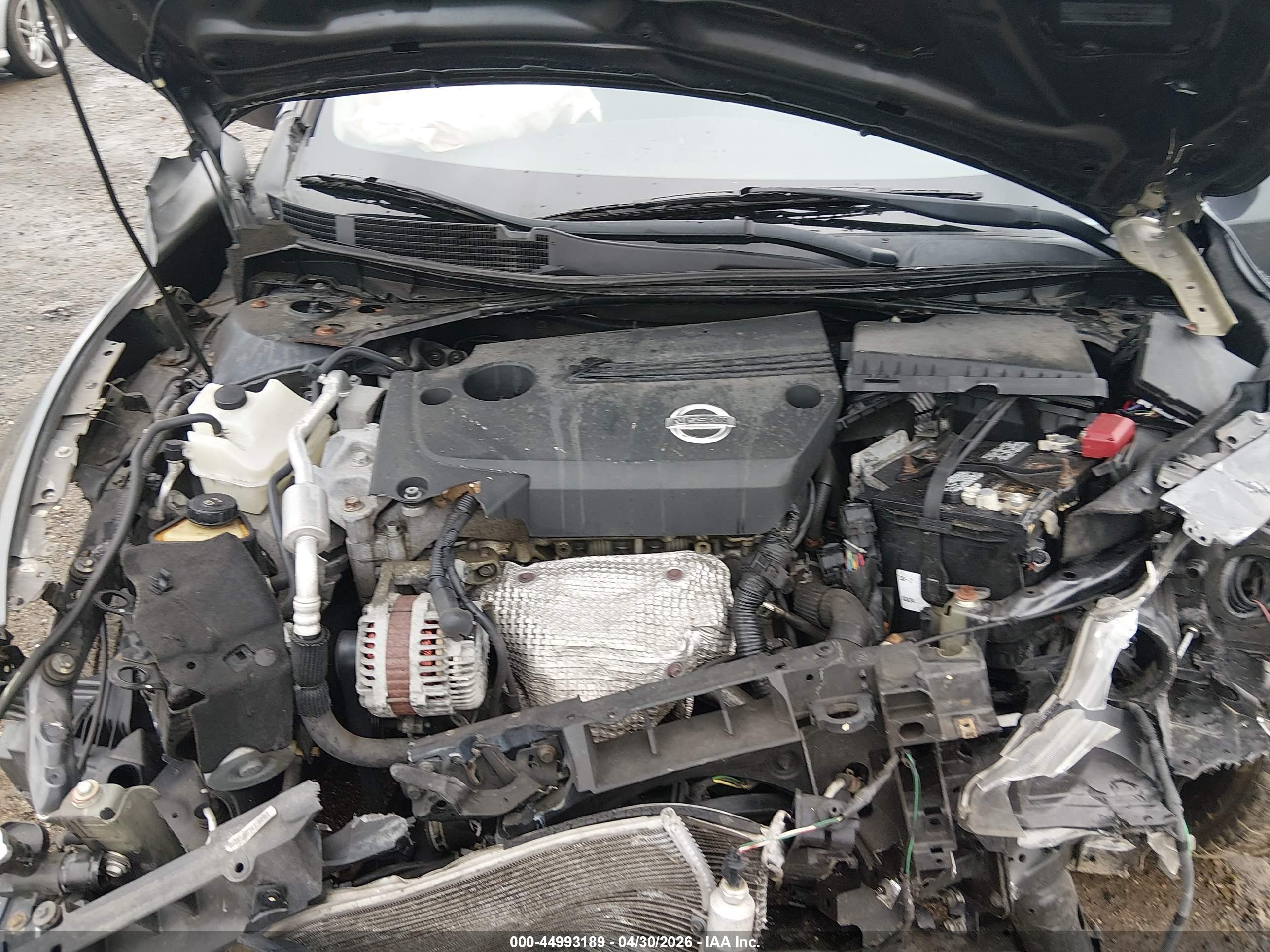 NISSAN ALTIMA image 10