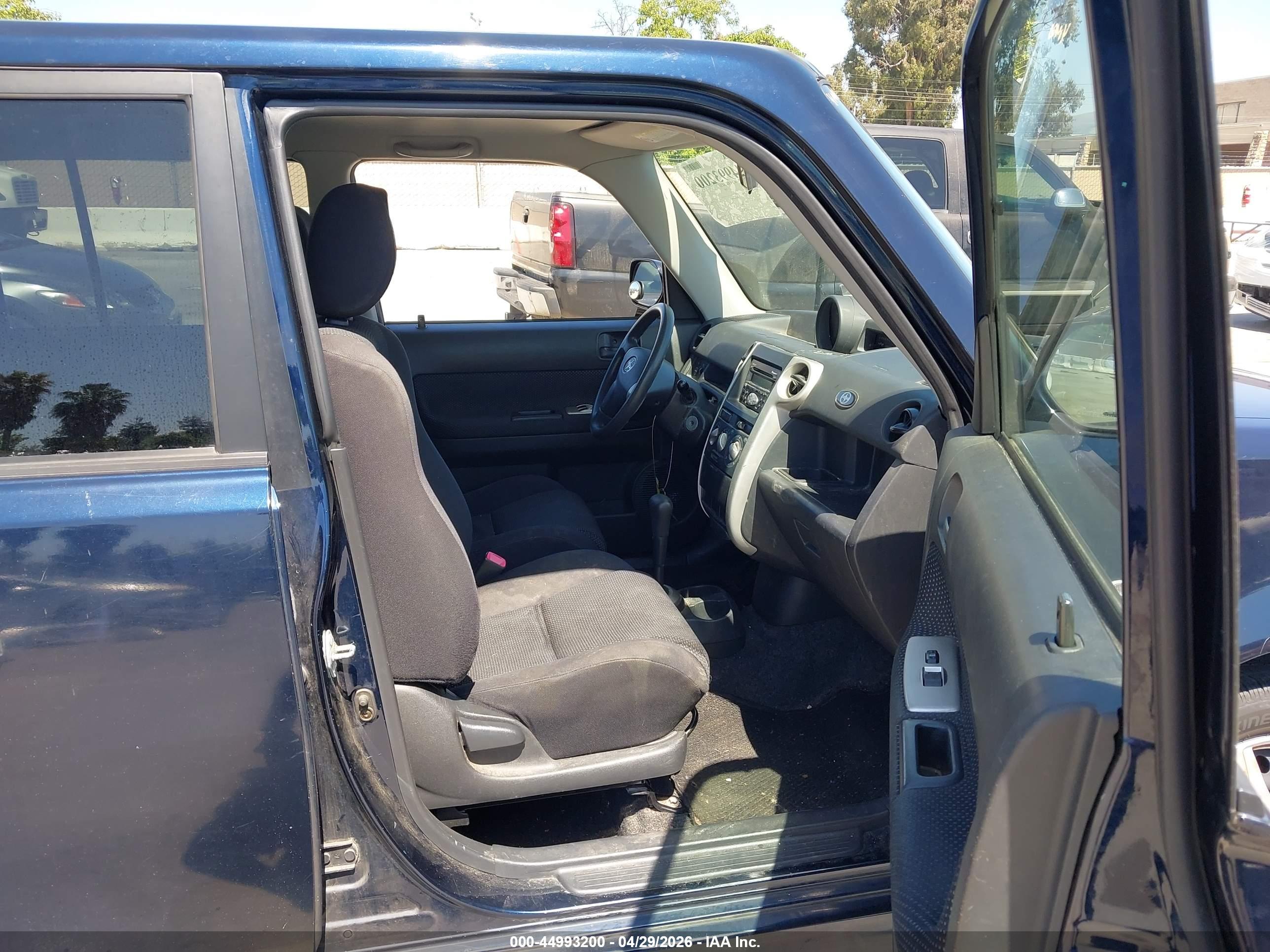 SCION XB image 5