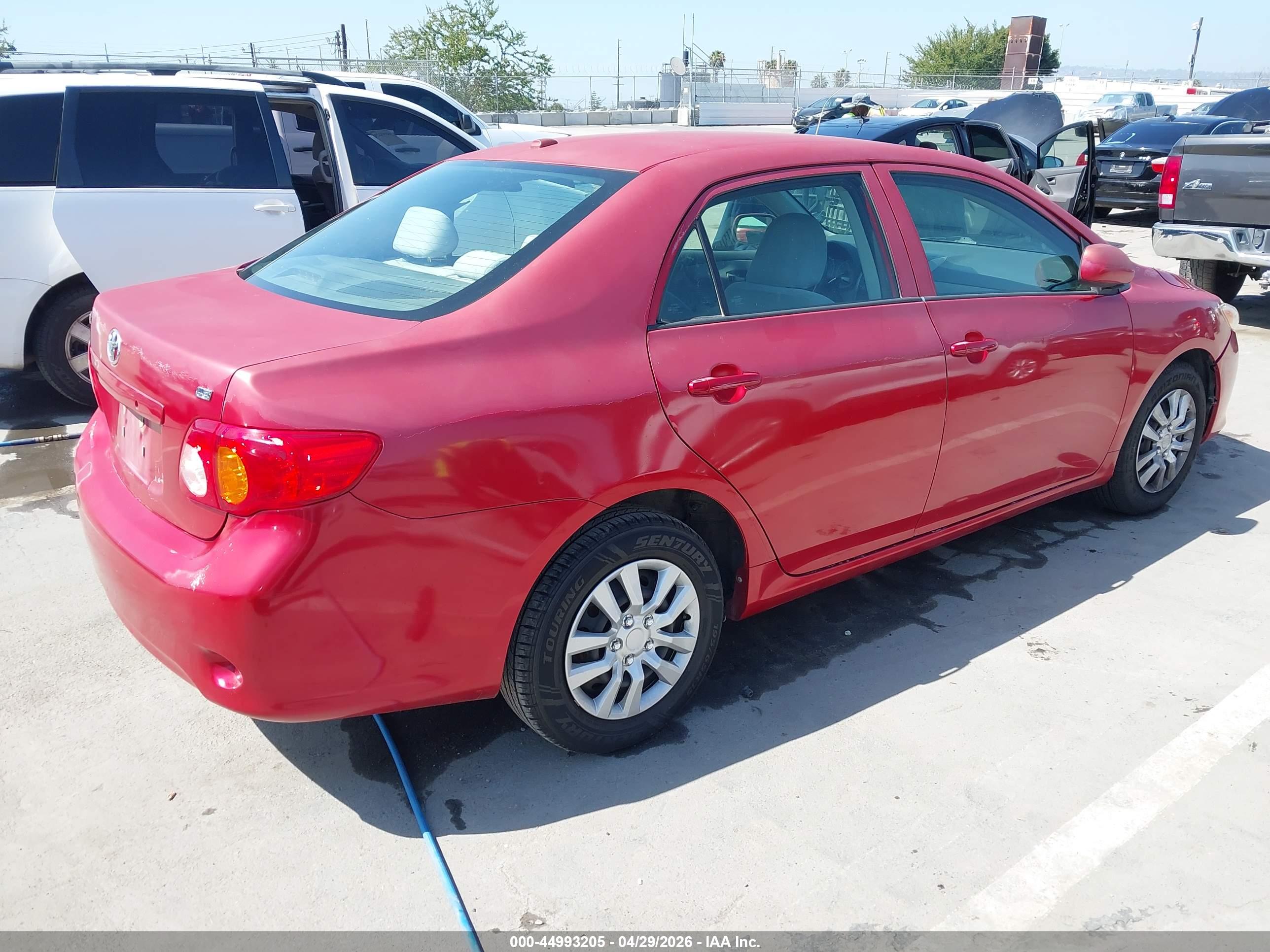 TOYOTA COROLLA image 4