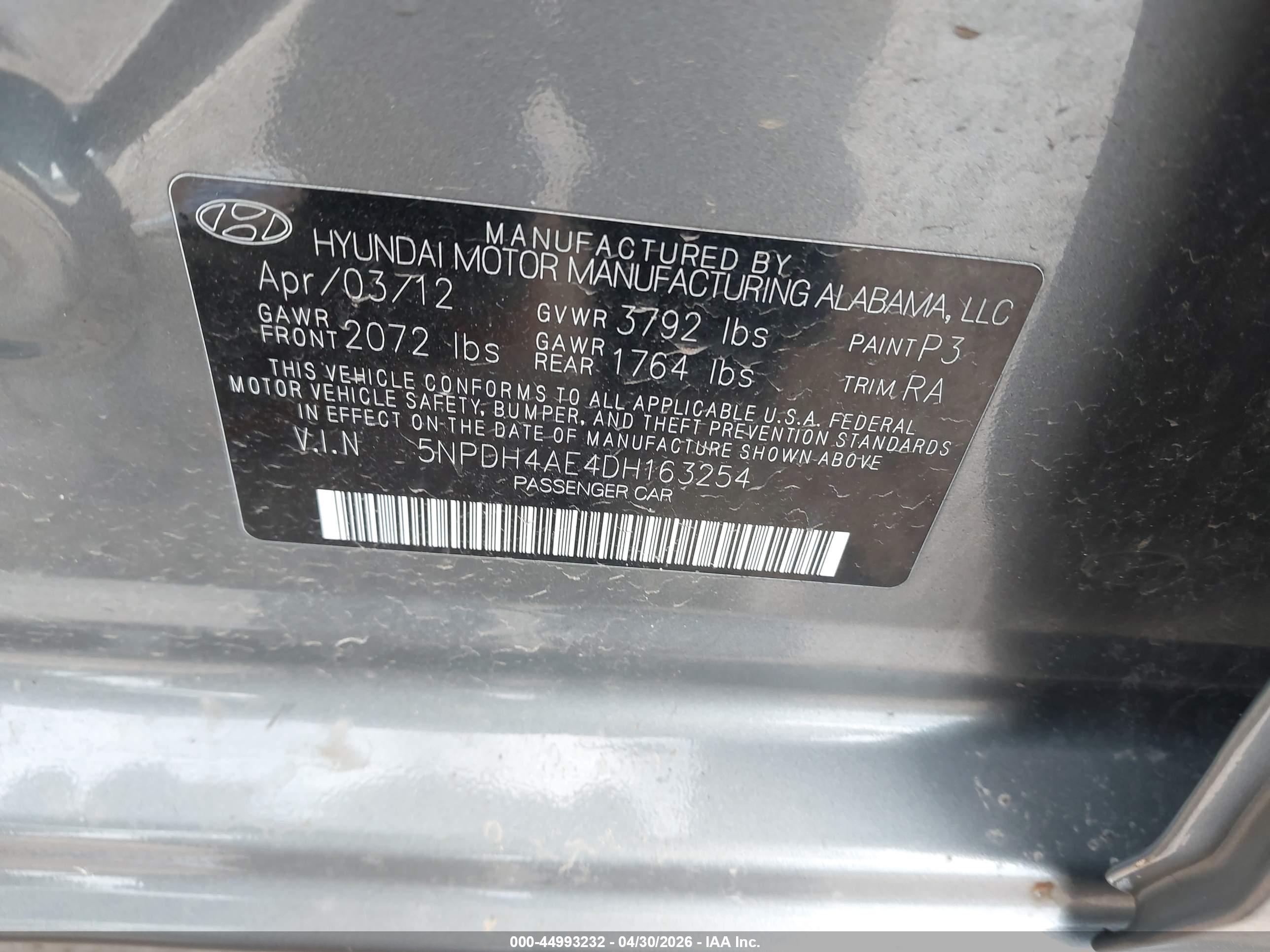 HYUNDAI ELANTRA image 9