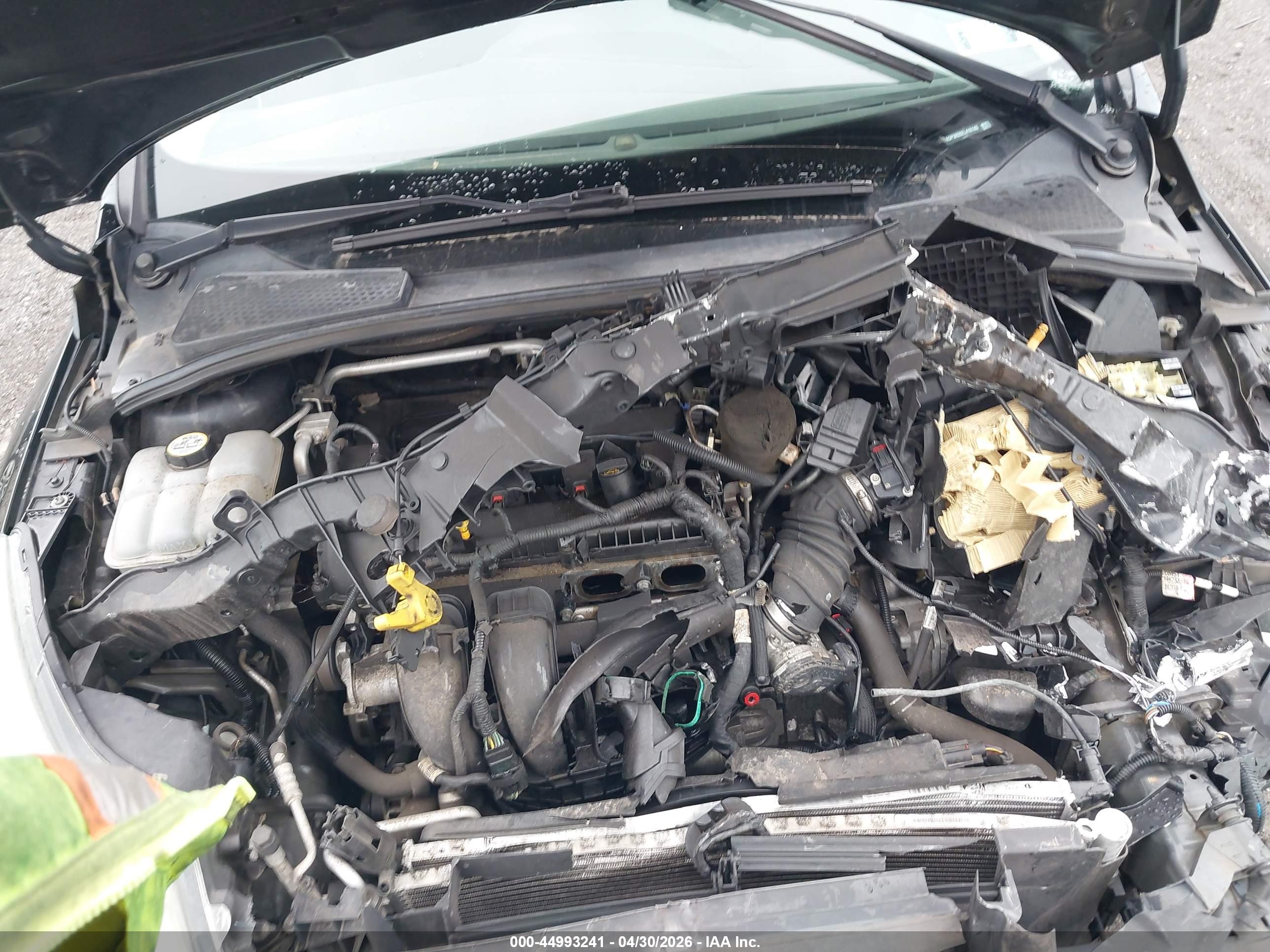 FORD FOCUS image 10