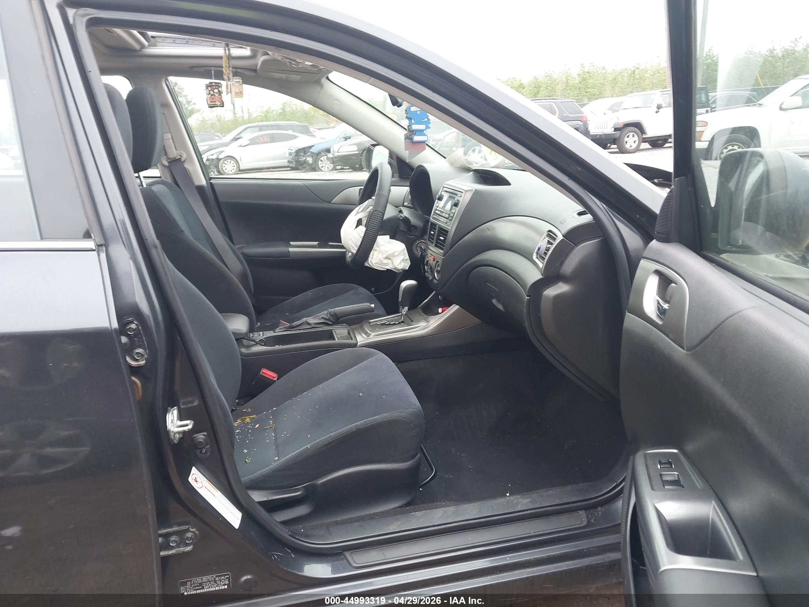 SUBARU IMPREZA image 5